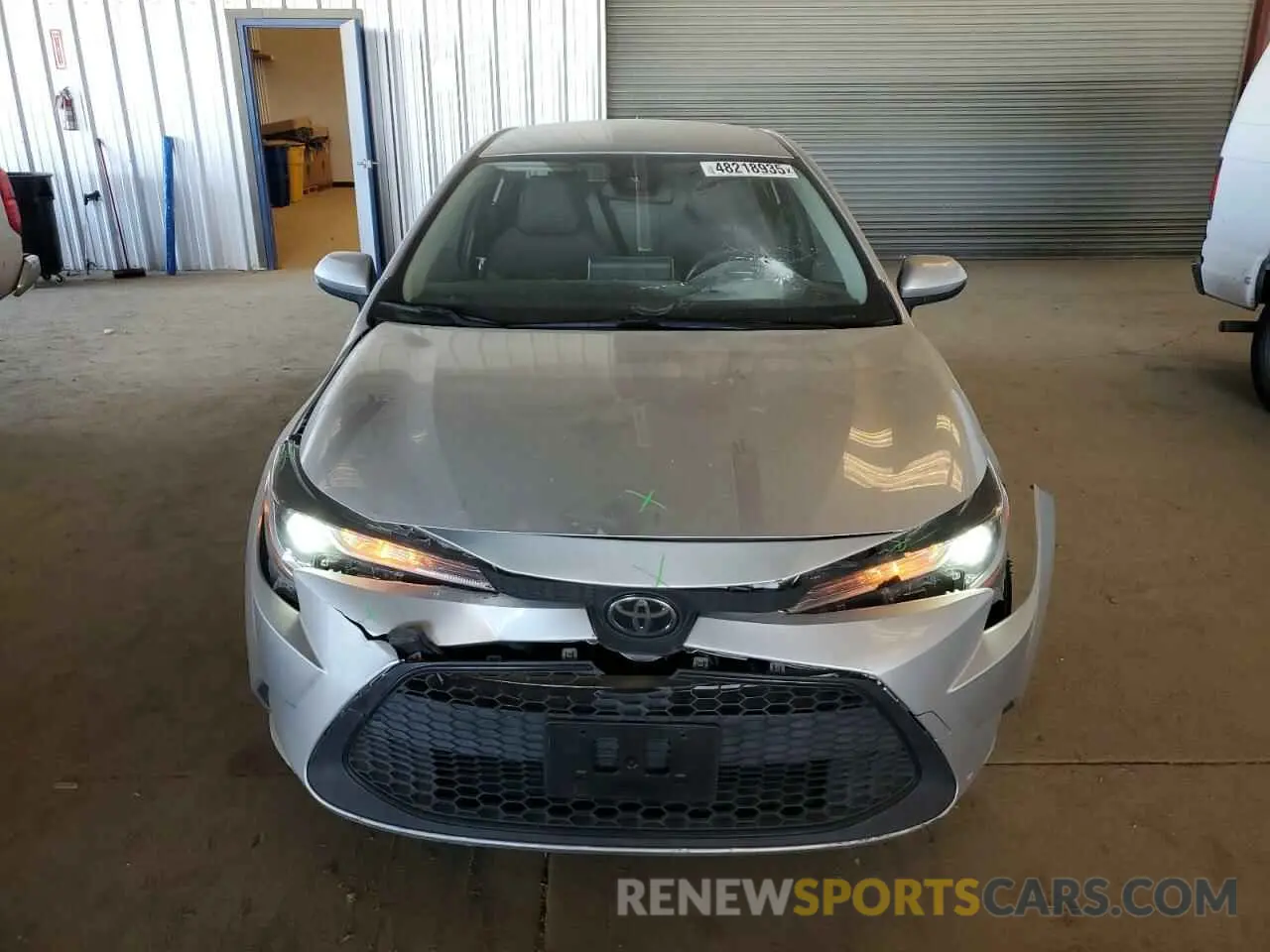5 fotografías del automóvil dañado JTDEPRAEXLJ025292 TOYOTA COROLLA 2020