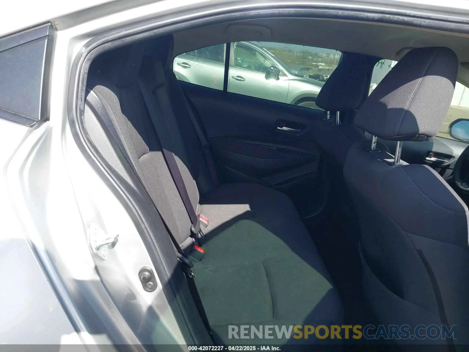 8 fotografías del automóvil dañado JTDEPRAEXLJ049852 TOYOTA COROLLA 2020