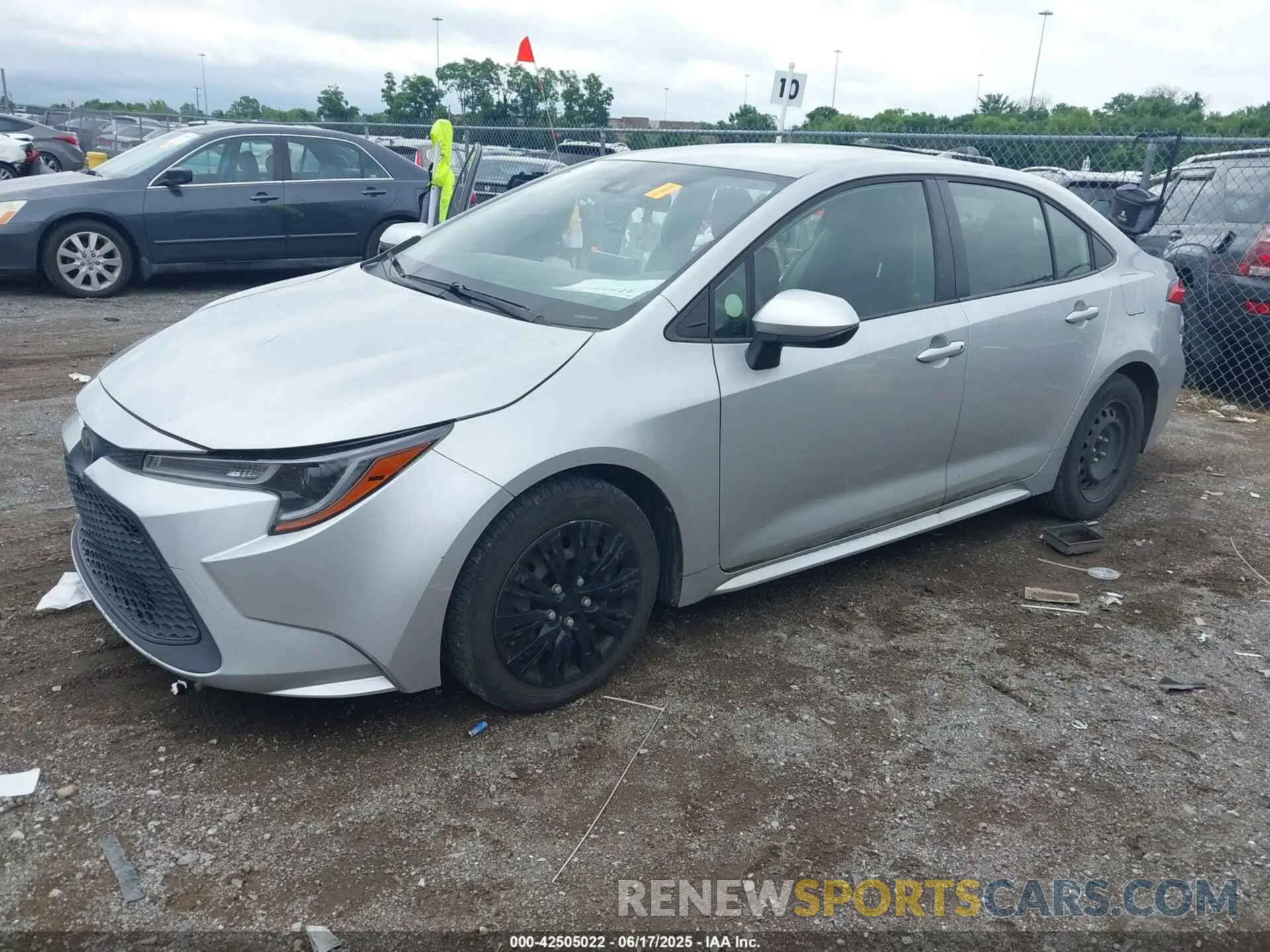 2 fotografías del automóvil dañado JTDEPRAEXLJ053500 TOYOTA COROLLA 2020