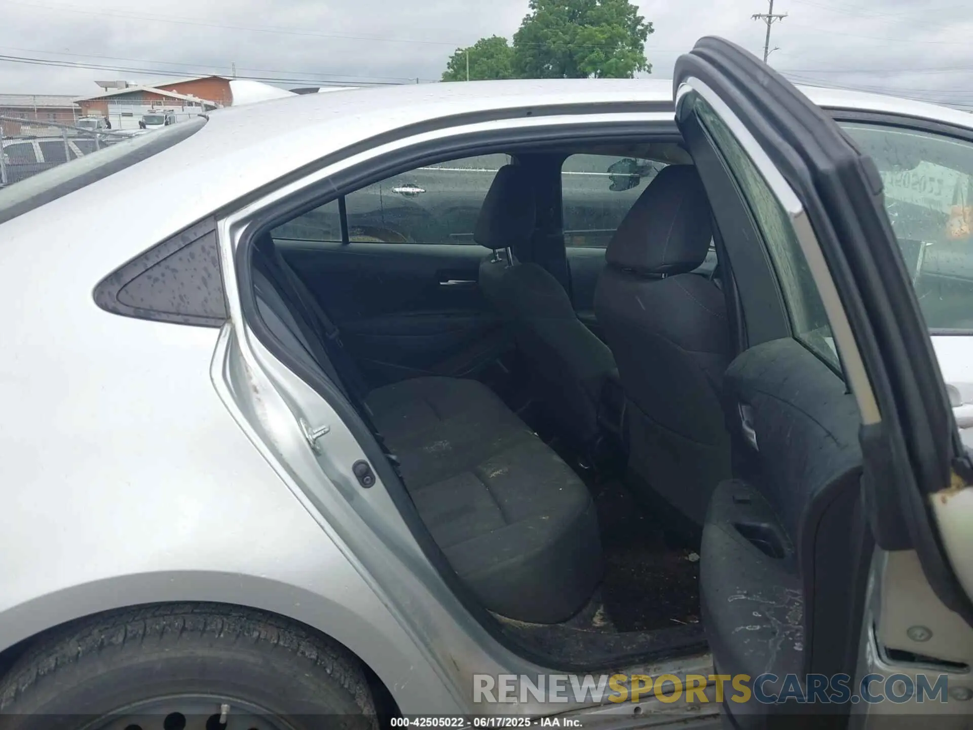 8 fotografías del automóvil dañado JTDEPRAEXLJ053500 TOYOTA COROLLA 2020