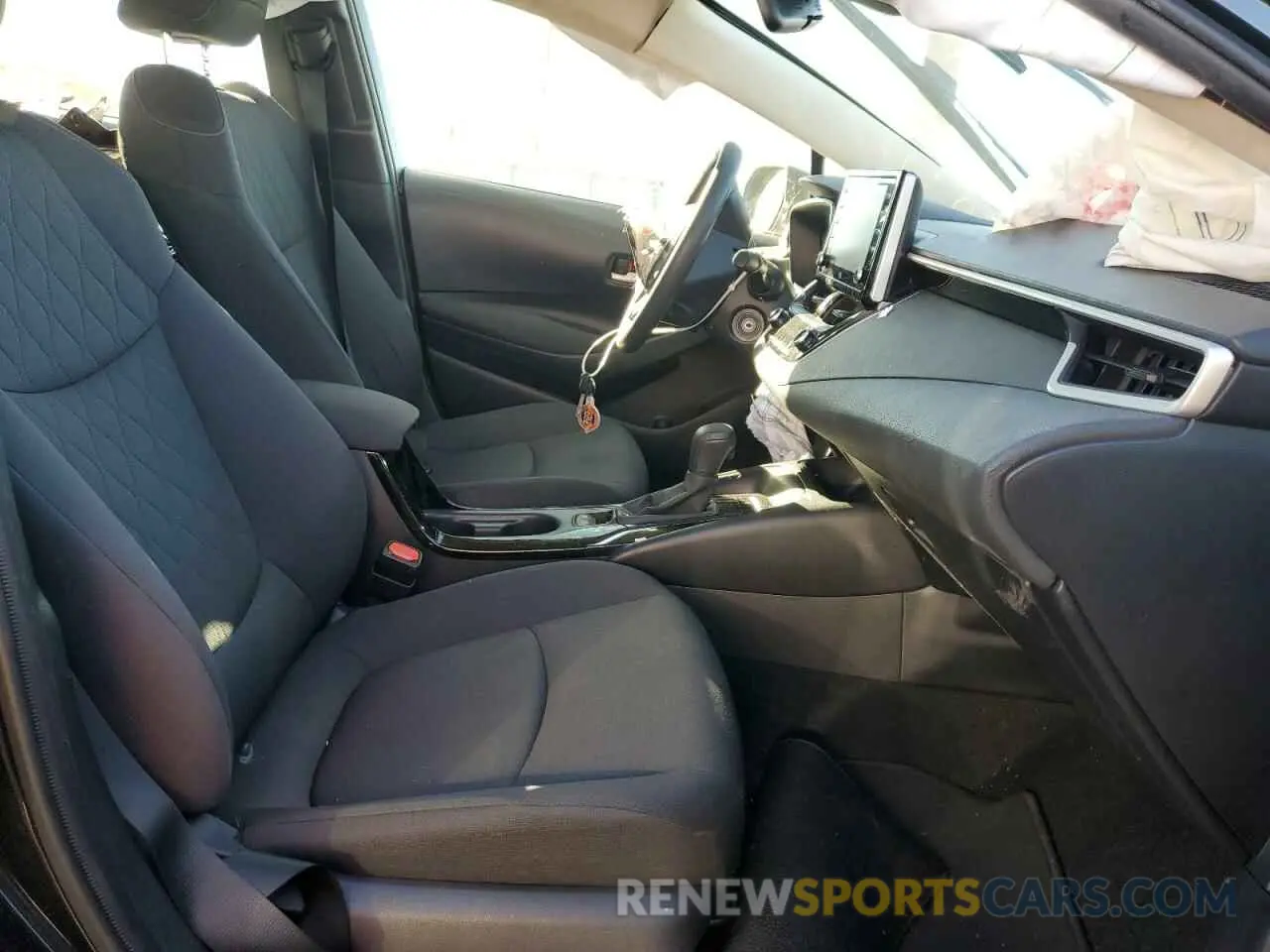 5 fotografías del automóvil dañado JTDEPRAEXLJ059460 TOYOTA COROLLA 2020