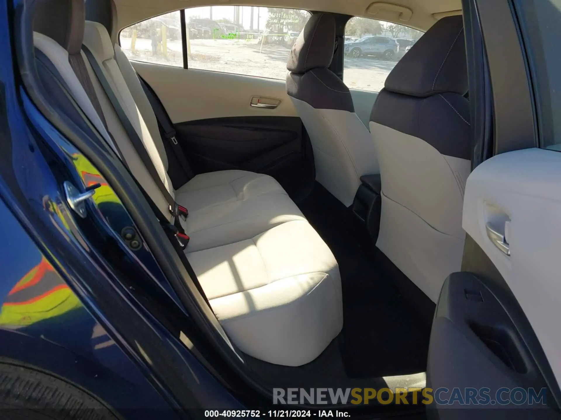 8 fotografías del automóvil dañado JTDEPRAEXLJ066876 TOYOTA COROLLA 2020
