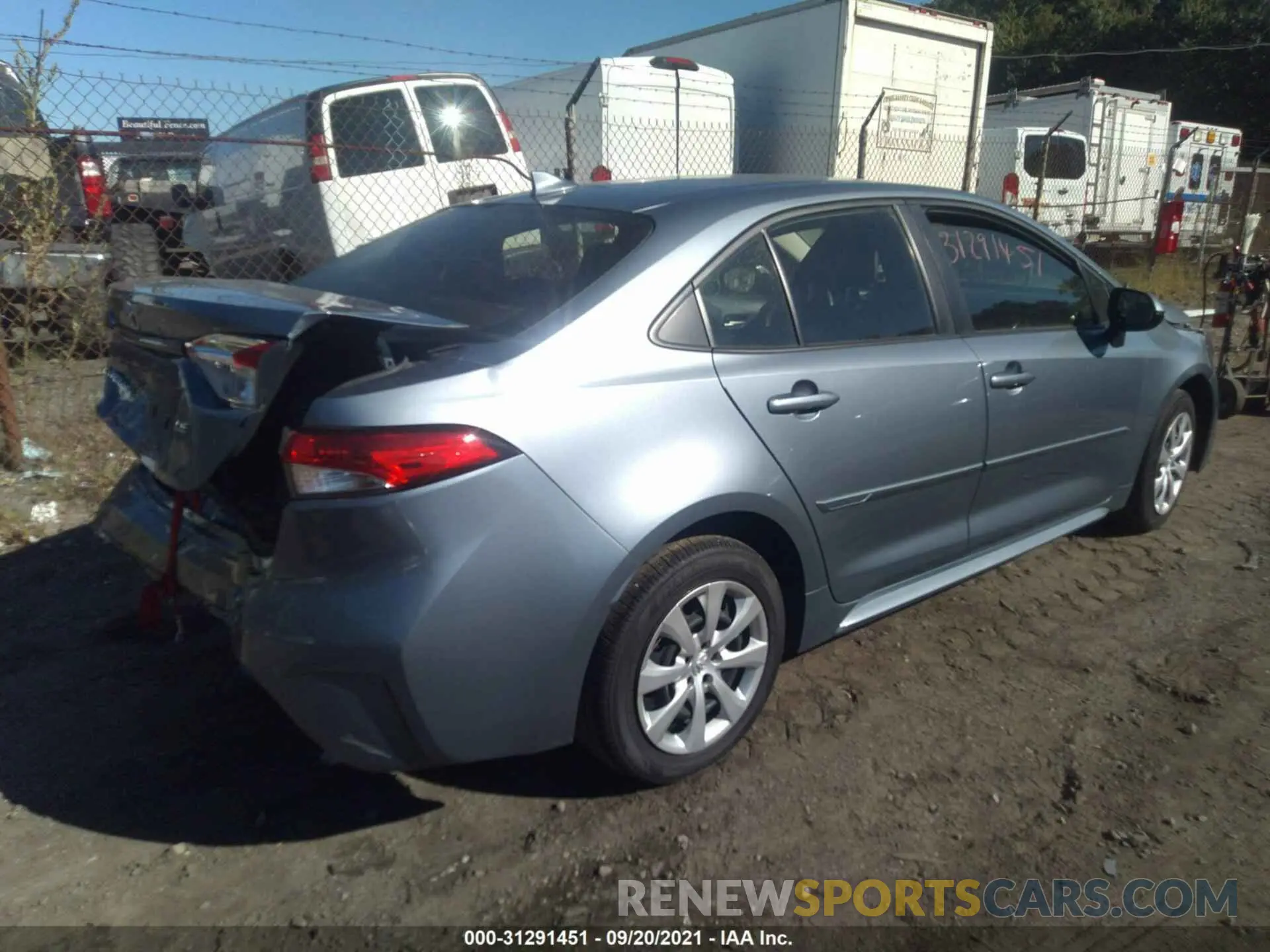 4 fotografías del automóvil dañado JTDEPRAEXLJ087775 TOYOTA COROLLA 2020