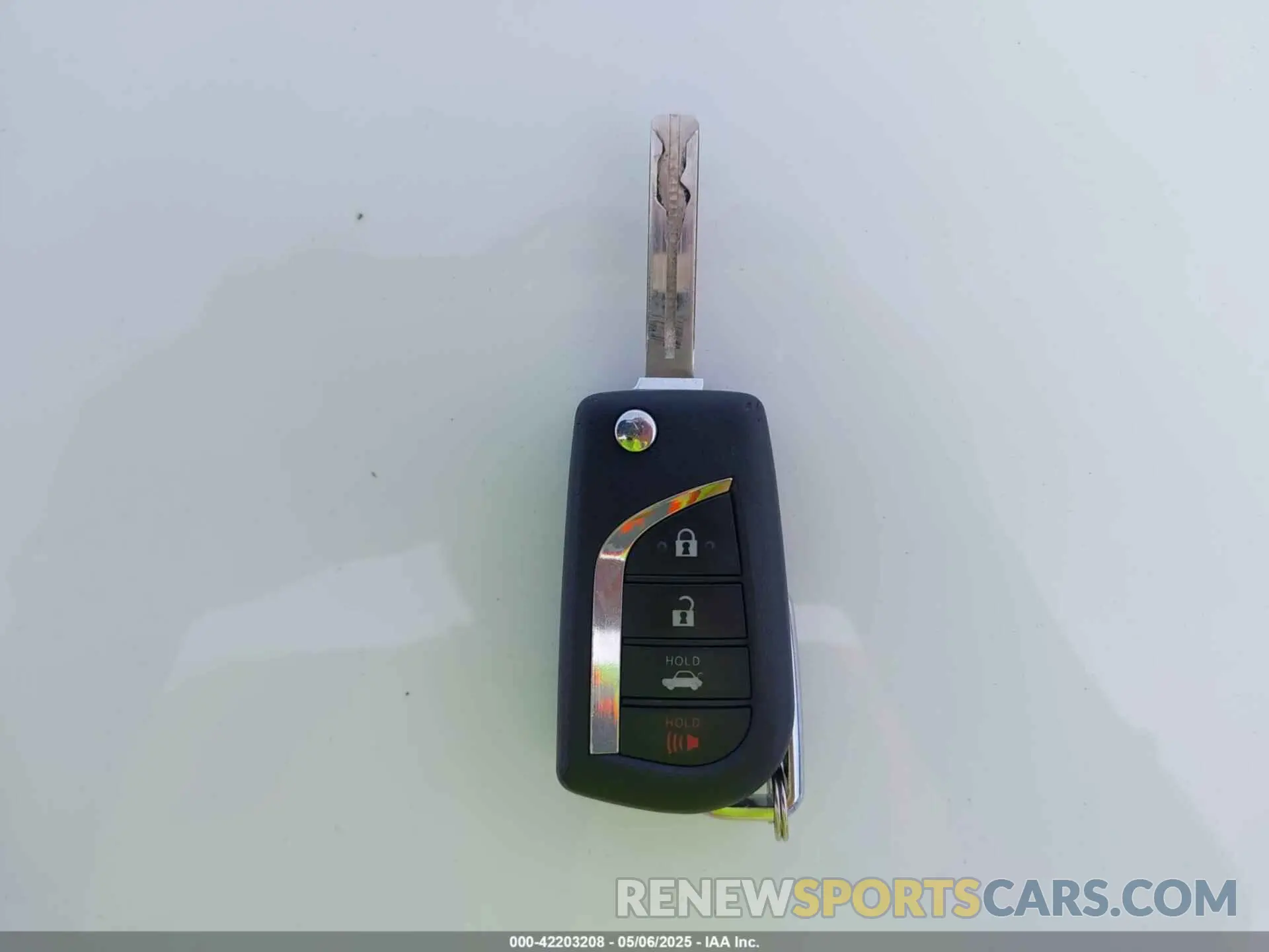 11 fotografías del automóvil dañado JTDEPRAEXLJ100881 TOYOTA COROLLA 2020