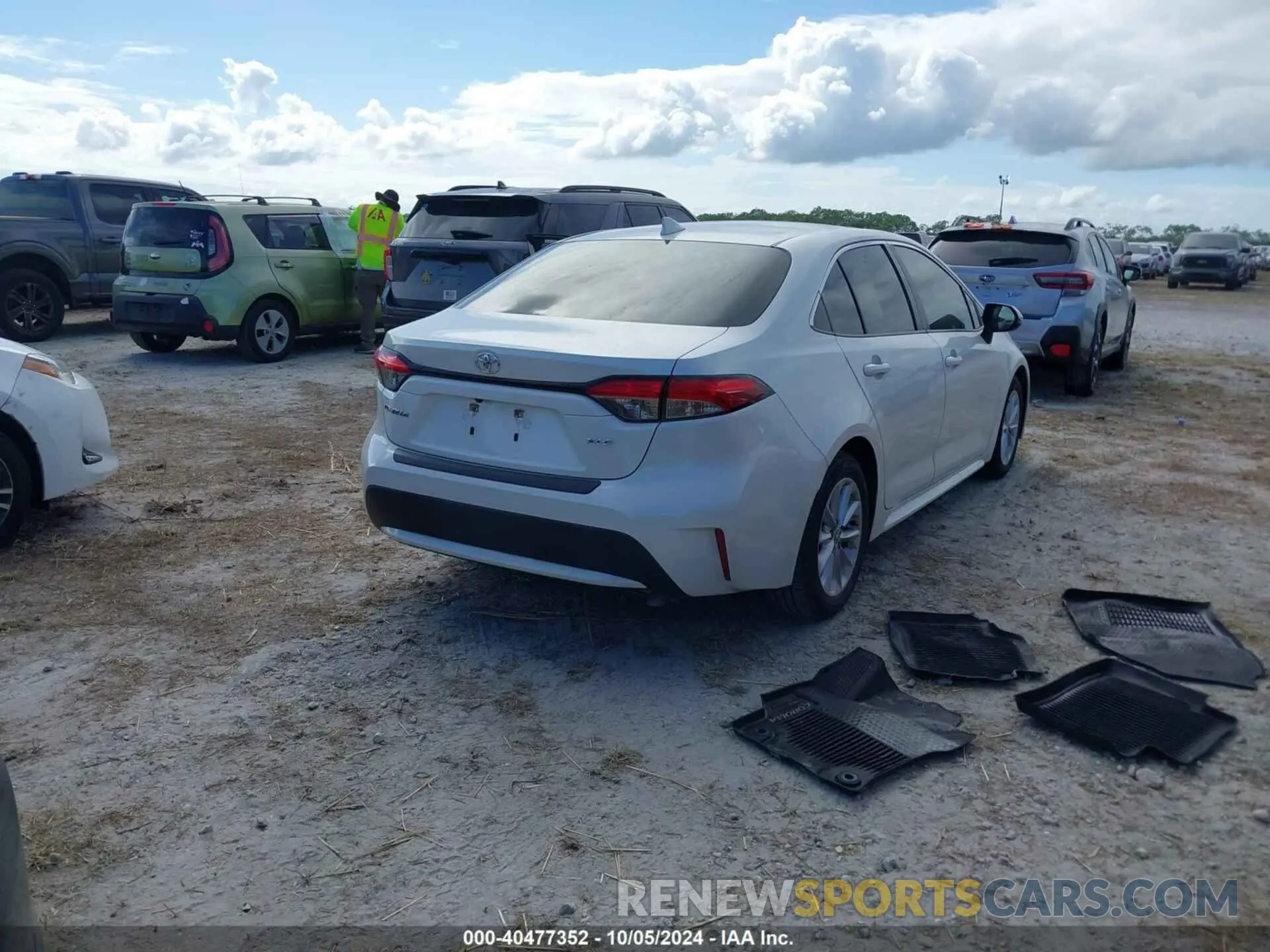 4 fotografías del automóvil dañado JTDFPRAE8LJ030253 TOYOTA COROLLA 2020