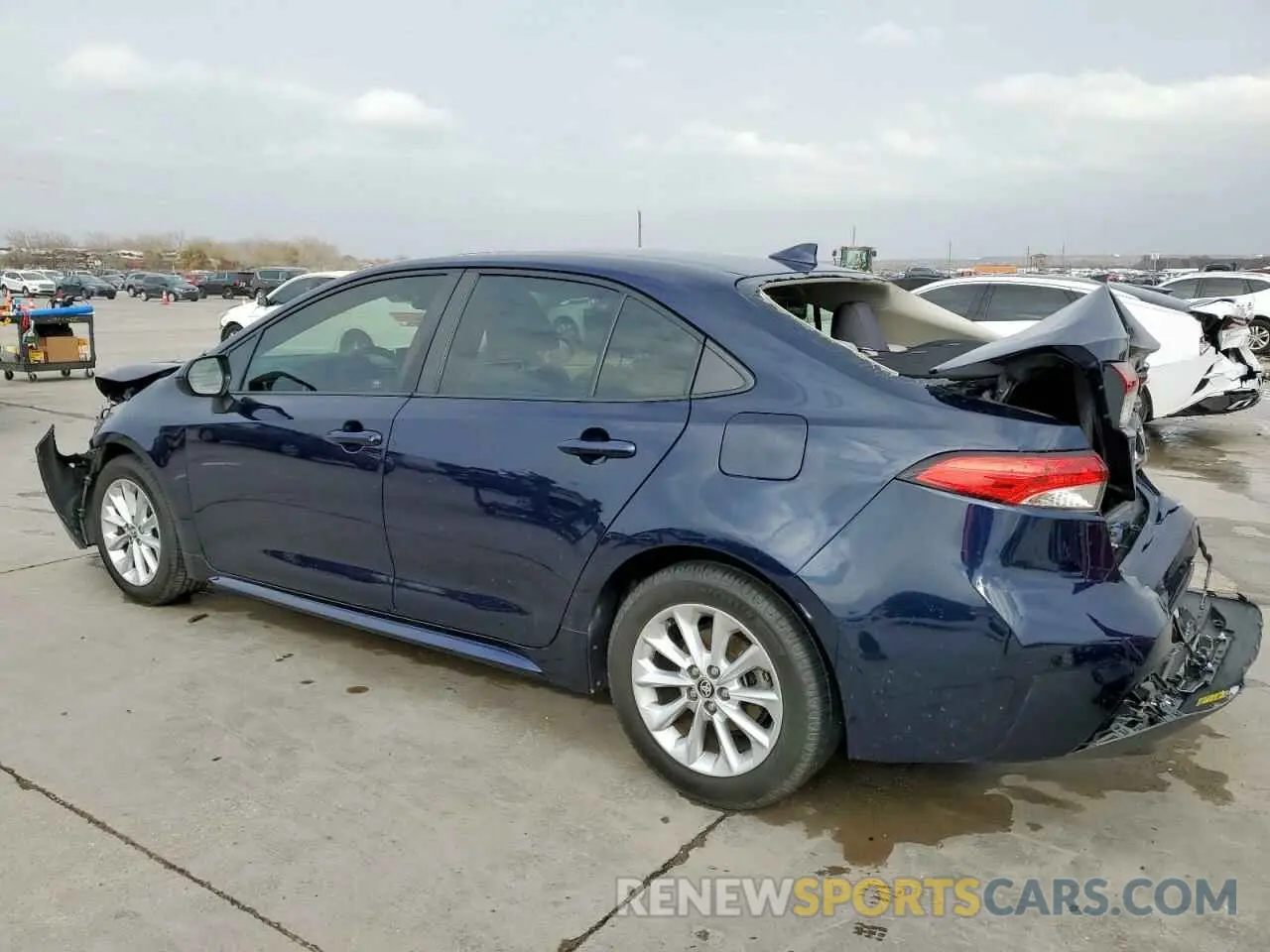 2 fotografías del automóvil dañado JTDHPRAE0LJ016565 TOYOTA COROLLA 2020