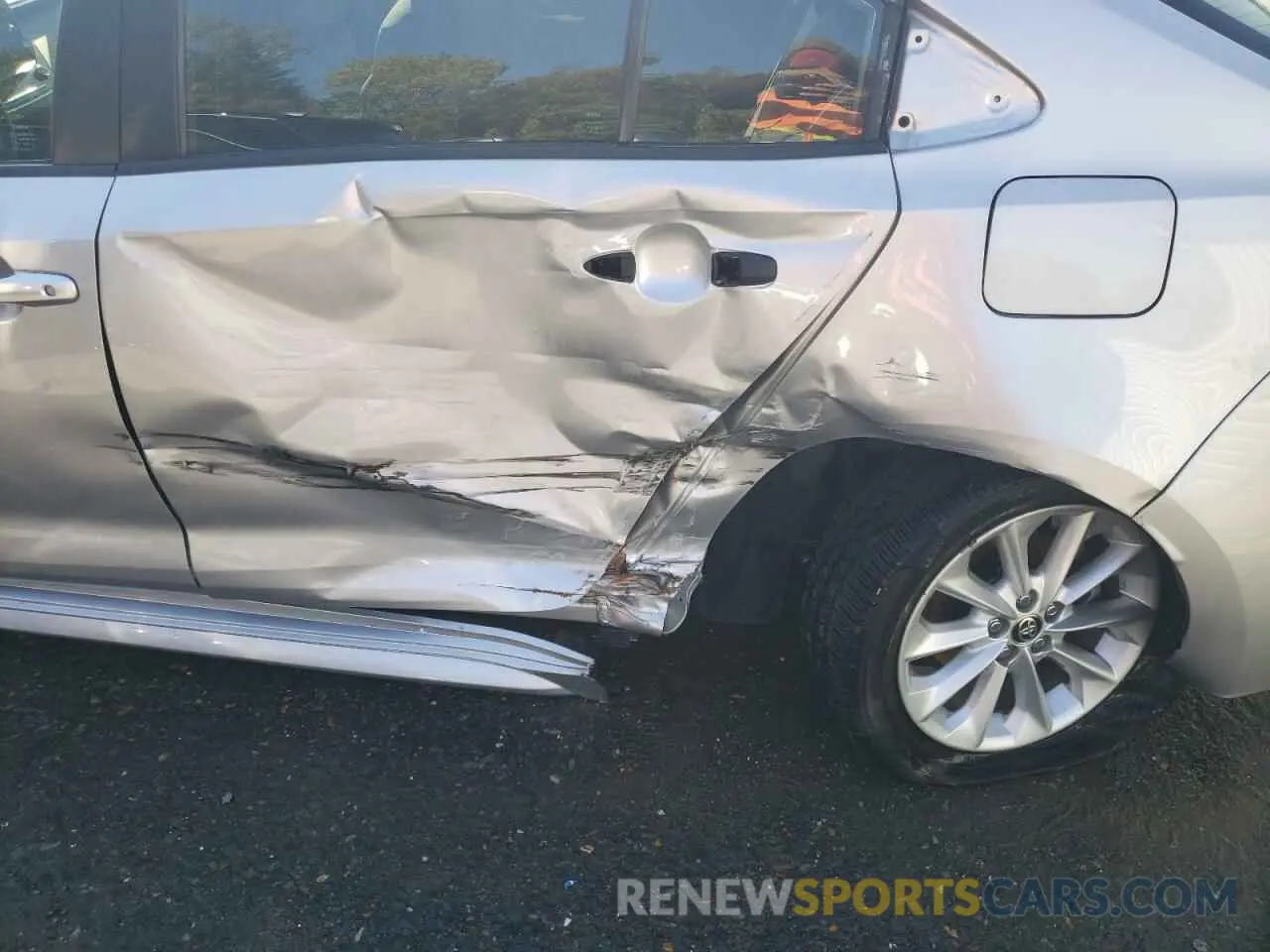 9 fotografías del automóvil dañado JTDHPRAE7LJ010102 TOYOTA COROLLA 2020