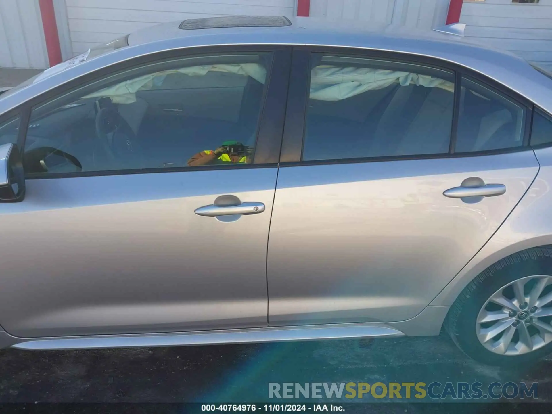 14 fotografías del automóvil dañado JTDHPRAEXLJ070021 TOYOTA COROLLA 2020