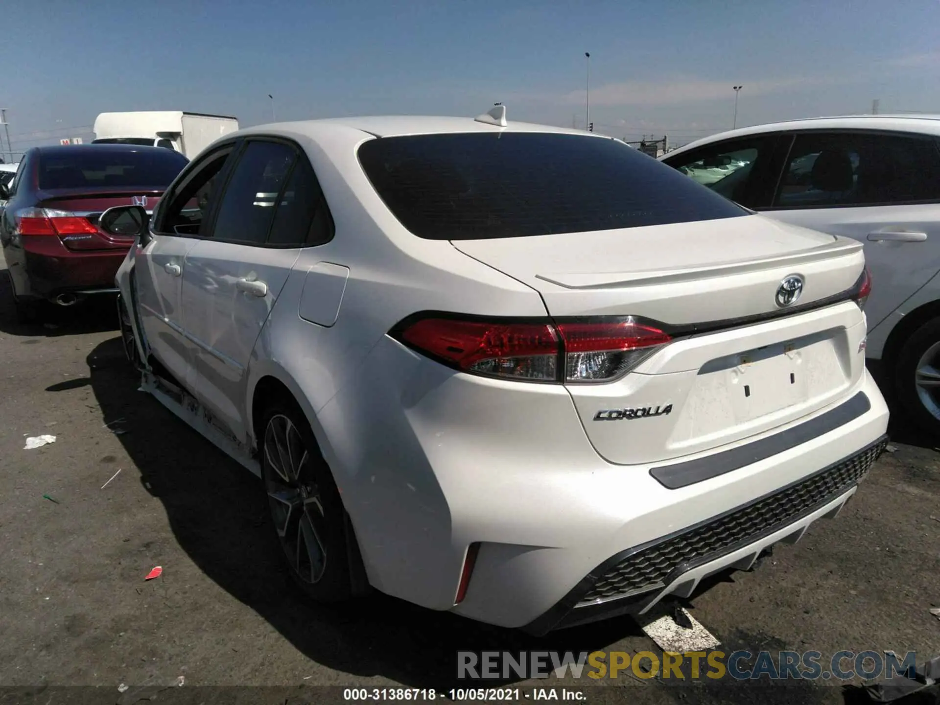 3 fotografías del automóvil dañado JTDM4RCE6LJ035321 TOYOTA COROLLA 2020