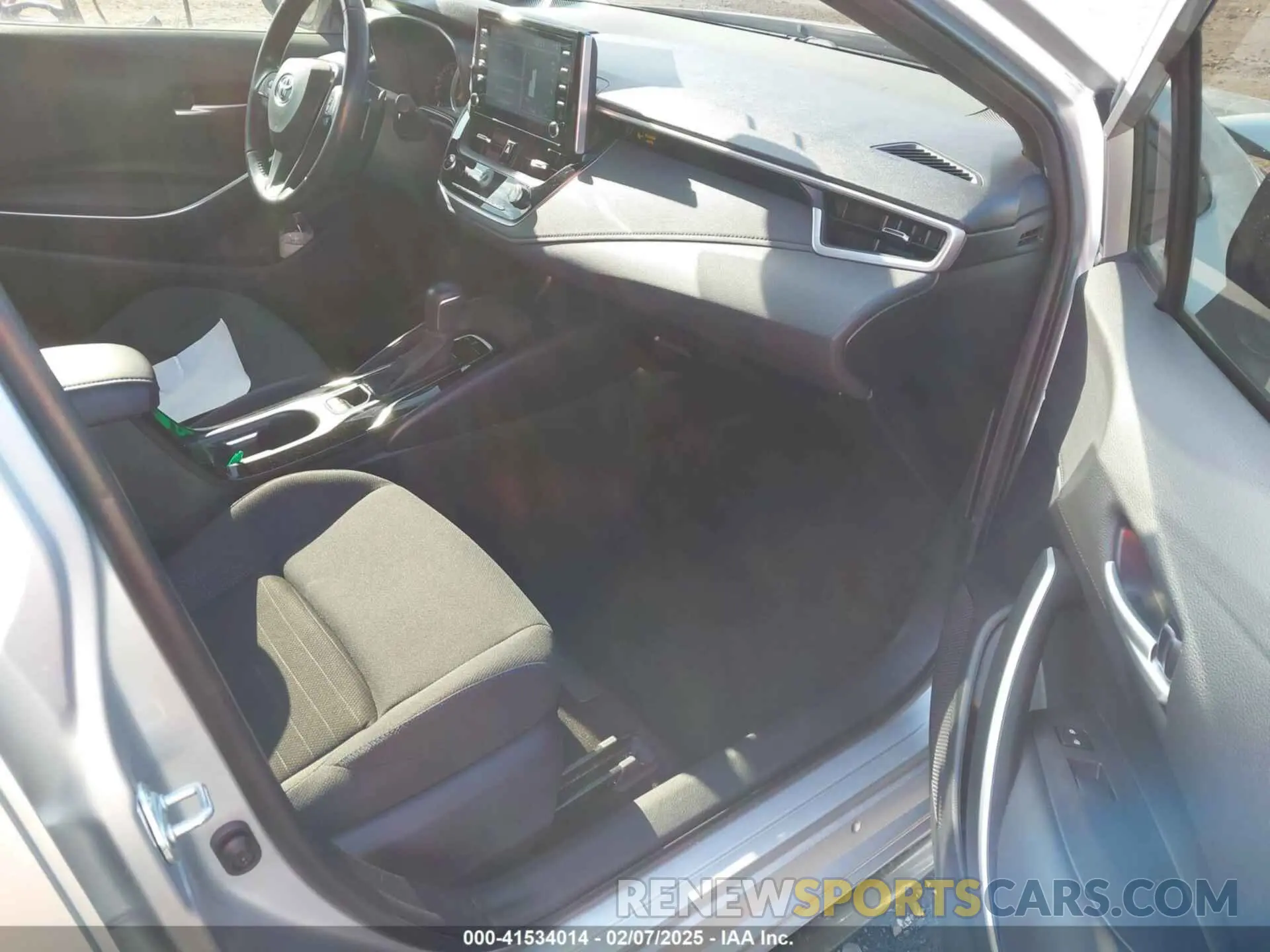 5 fotografías del automóvil dañado JTDP4RCE5LJ017745 TOYOTA COROLLA 2020