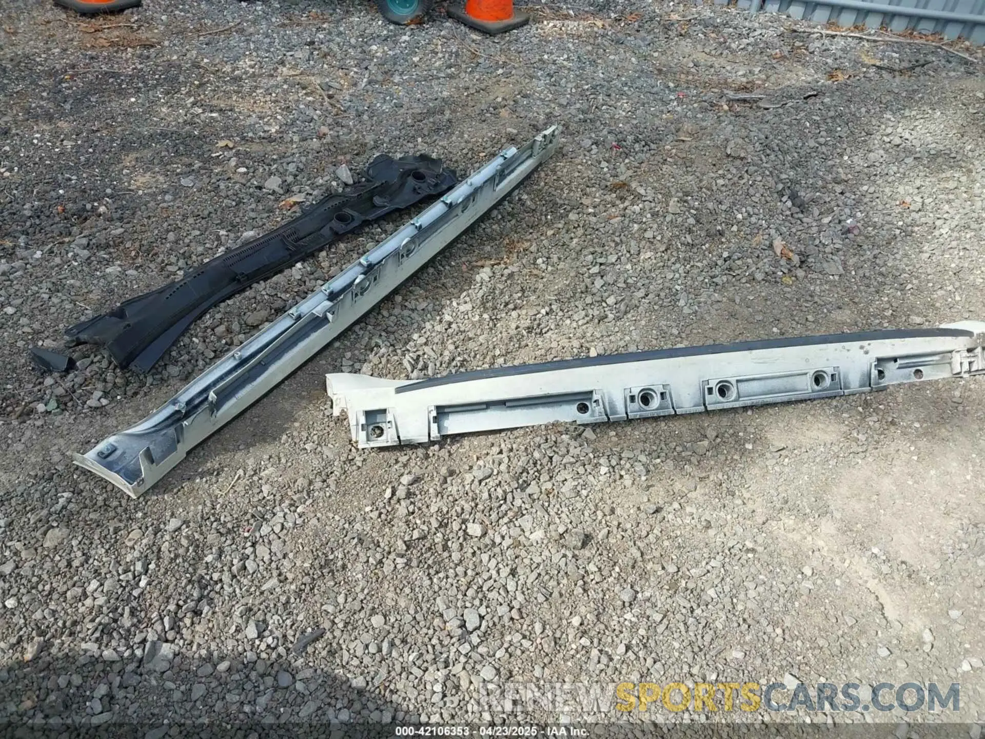 12 fotografías del automóvil dañado JTDP4RCE9LJ000933 TOYOTA COROLLA 2020