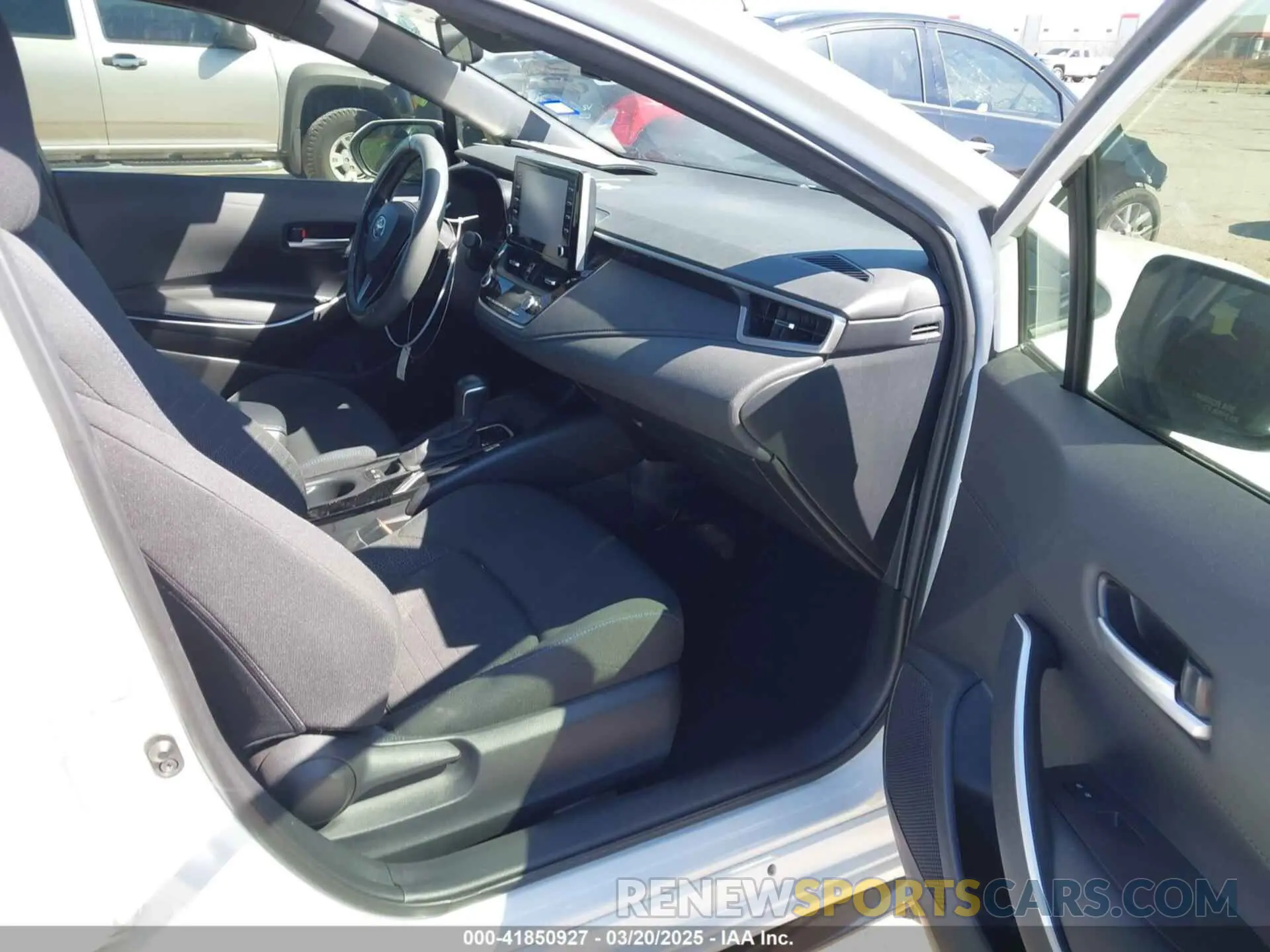 5 fotografías del automóvil dañado JTDP4RCE9LJ013763 TOYOTA COROLLA 2020