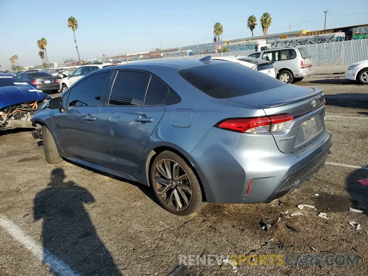 2 fotografías del automóvil dañado JTDP4RCE9LJ016517 TOYOTA COROLLA 2020
