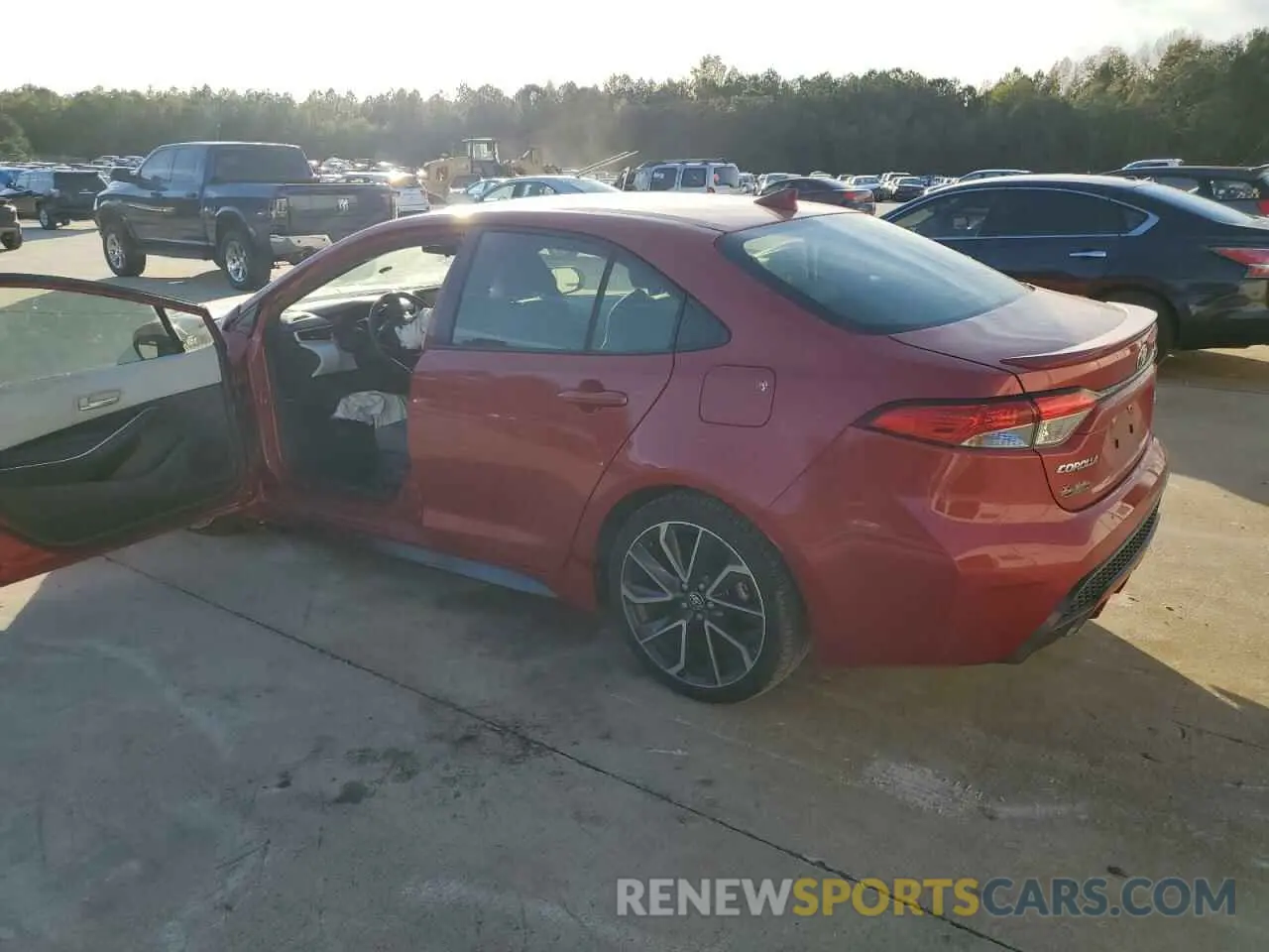 2 fotografías del automóvil dañado JTDS4RCE0LJ000670 TOYOTA COROLLA 2020