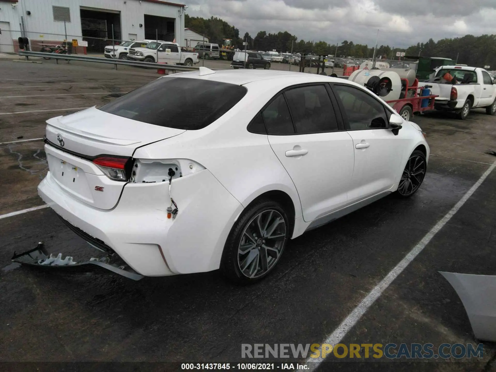 4 fotografías del automóvil dañado JTDS4RCE1LJ019129 TOYOTA COROLLA 2020