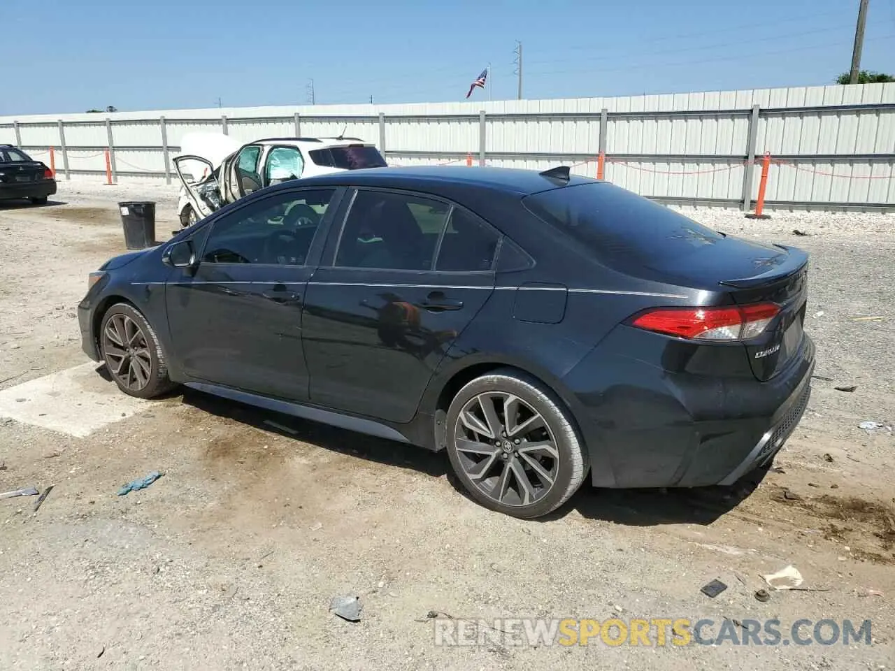 2 fotografías del automóvil dañado JTDS4RCE2LJ001044 TOYOTA COROLLA 2020