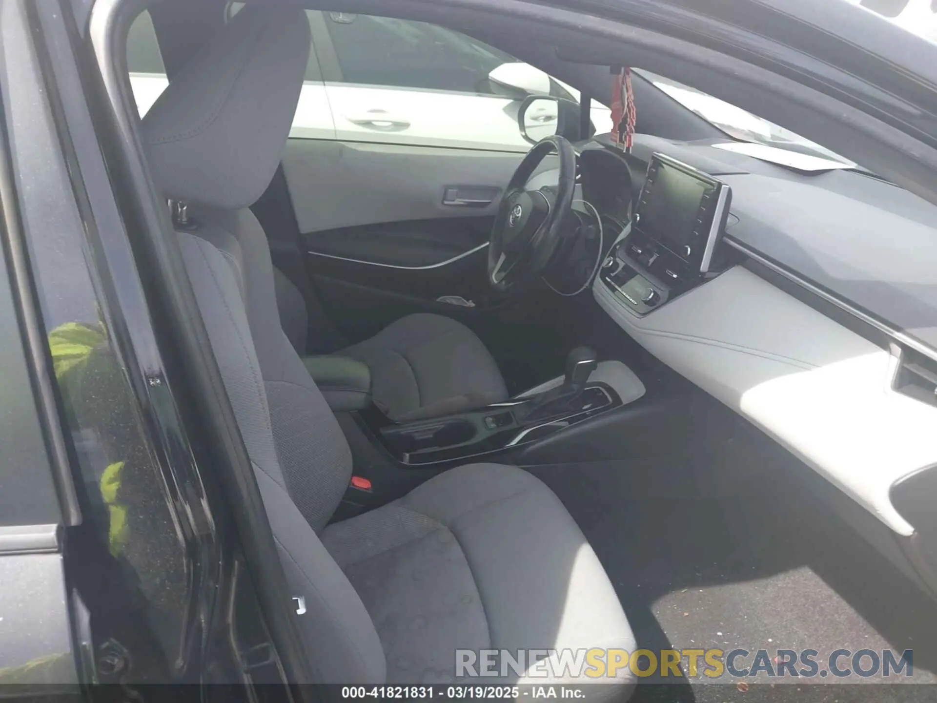 5 fotografías del automóvil dañado JTDS4RCE2LJ024338 TOYOTA COROLLA 2020