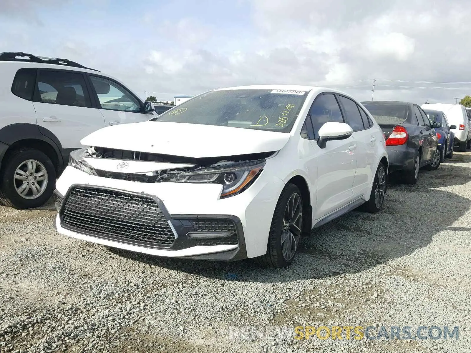 2 fotografías del automóvil dañado JTDS4RCE2LJ044234 TOYOTA COROLLA 2020