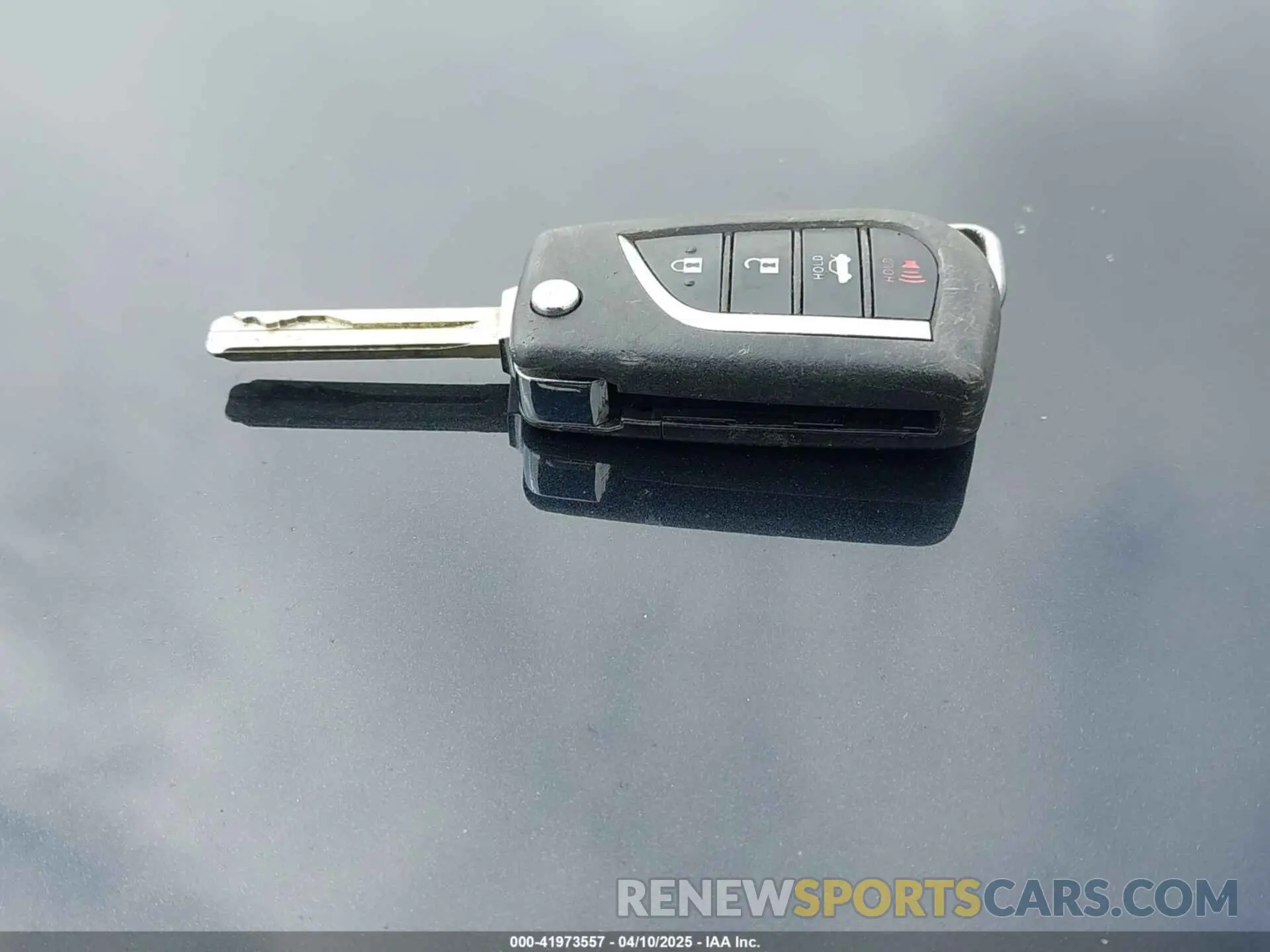 11 fotografías del automóvil dañado JTDS4RCE3LJ042864 TOYOTA COROLLA 2020