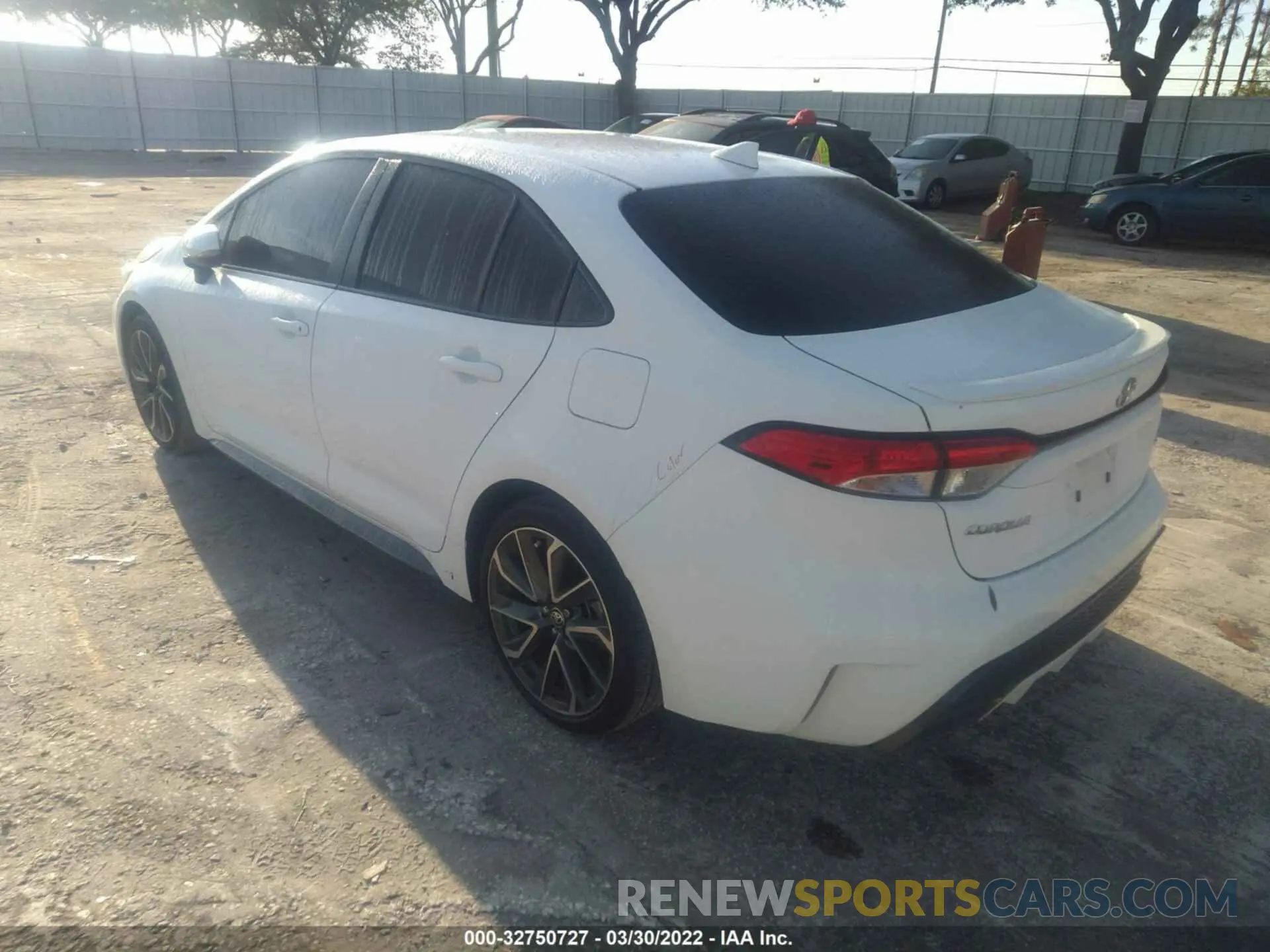 3 fotografías del automóvil dañado JTDS4RCE3LJ050639 TOYOTA COROLLA 2020