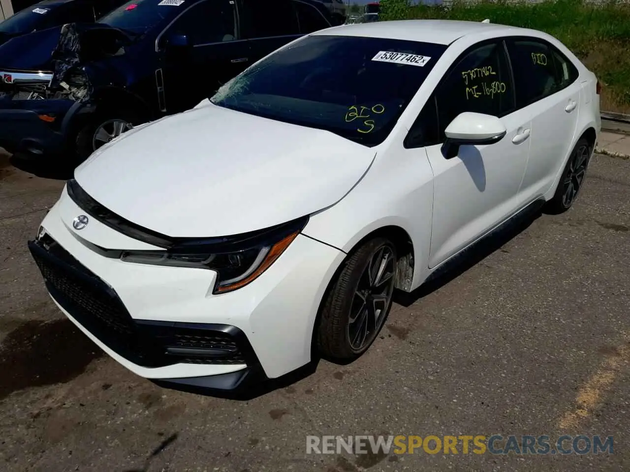 2 fotografías del automóvil dañado JTDS4RCE4LJ001014 TOYOTA COROLLA 2020