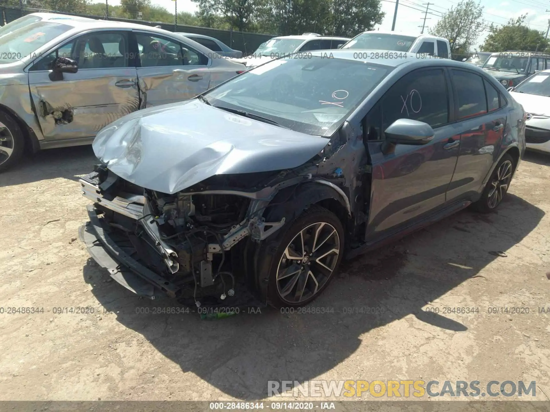 2 fotografías del automóvil dañado JTDS4RCE4LJ001353 TOYOTA COROLLA 2020
