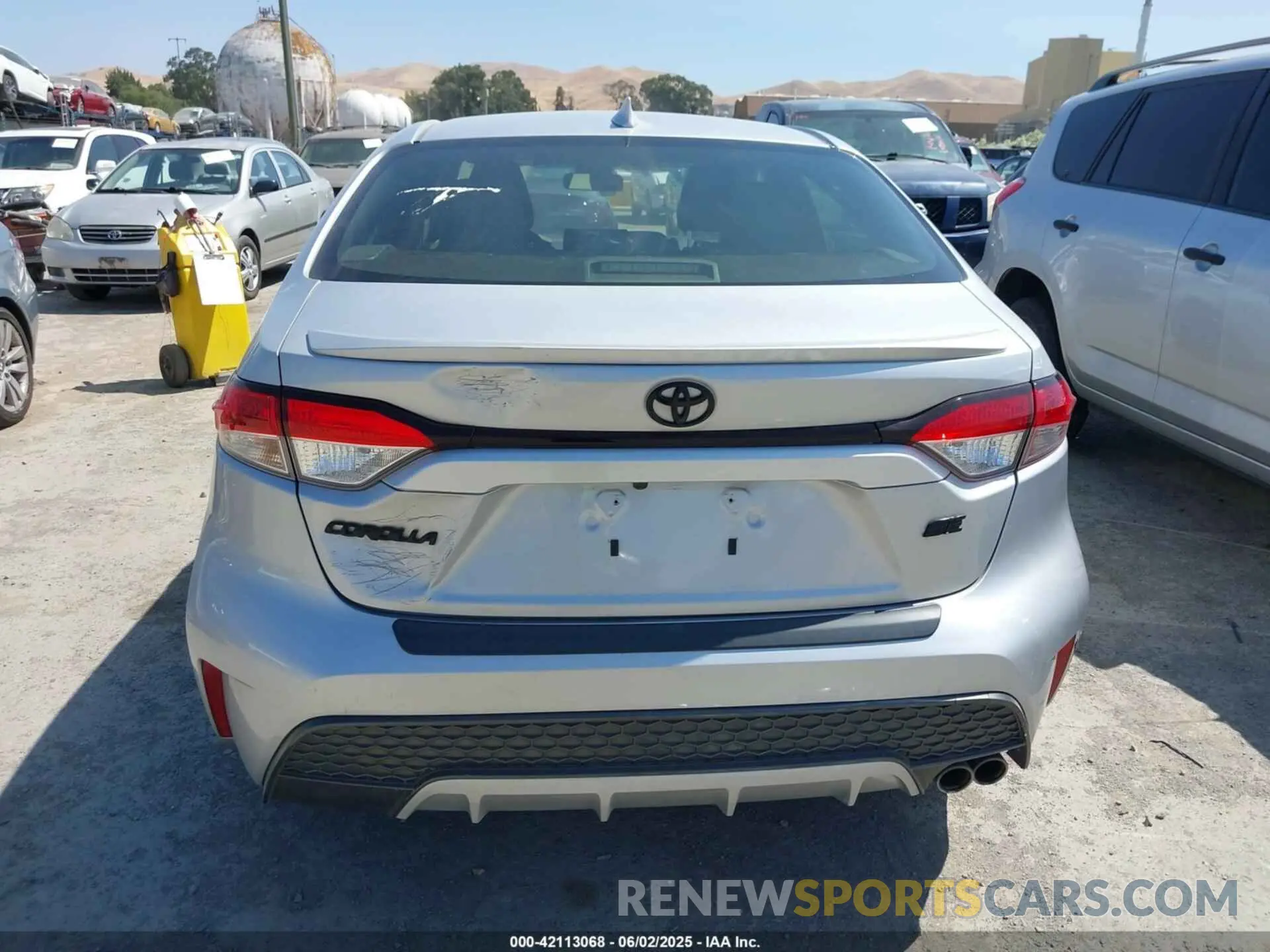 15 fotografías del automóvil dañado JTDS4RCE4LJ004155 TOYOTA COROLLA 2020