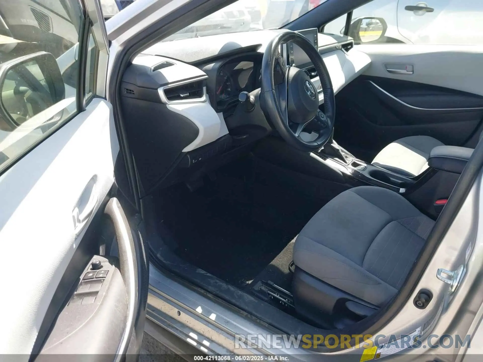 5 fotografías del automóvil dañado JTDS4RCE4LJ004155 TOYOTA COROLLA 2020