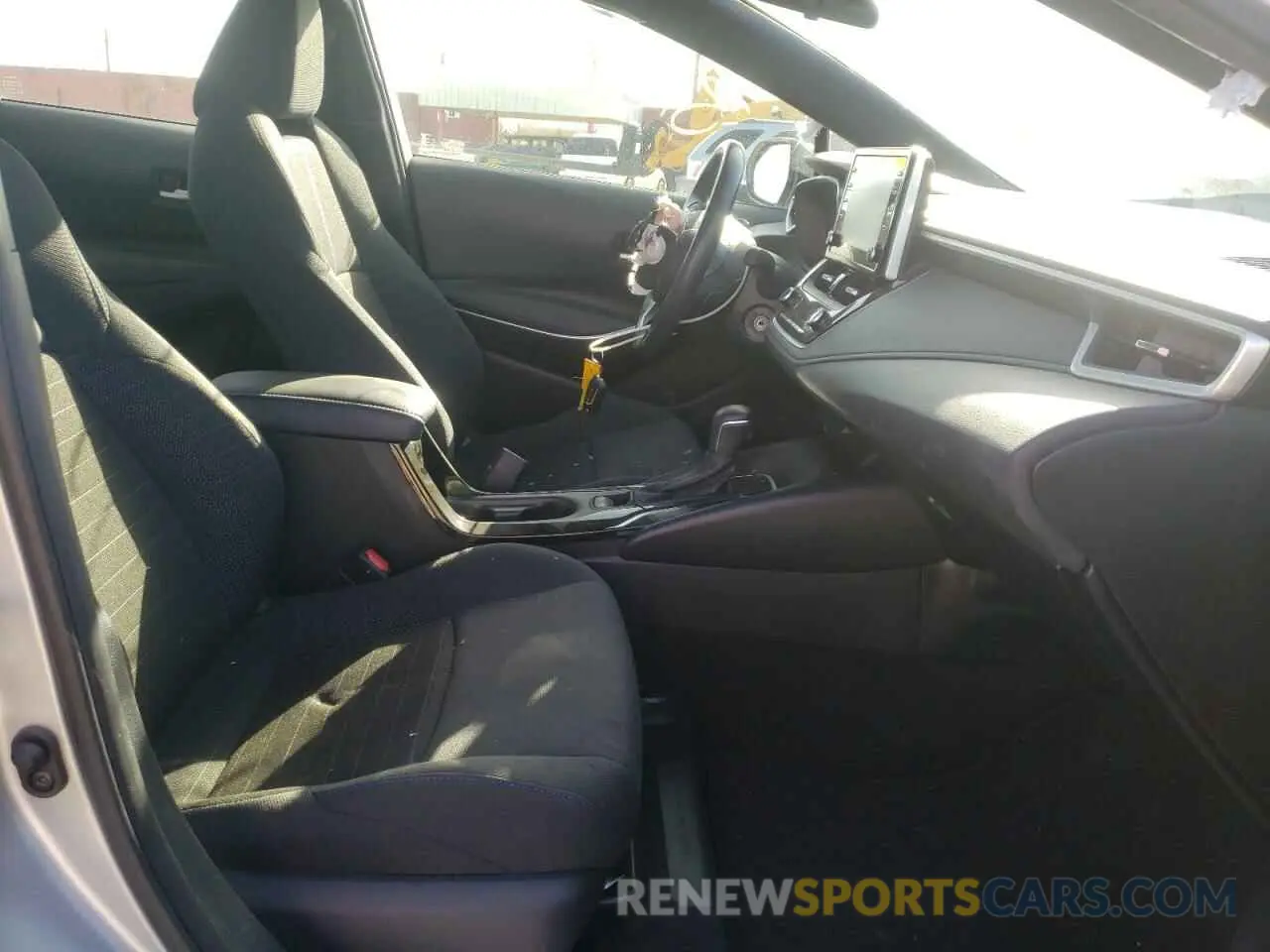5 fotografías del automóvil dañado JTDS4RCE4LJ005838 TOYOTA COROLLA 2020