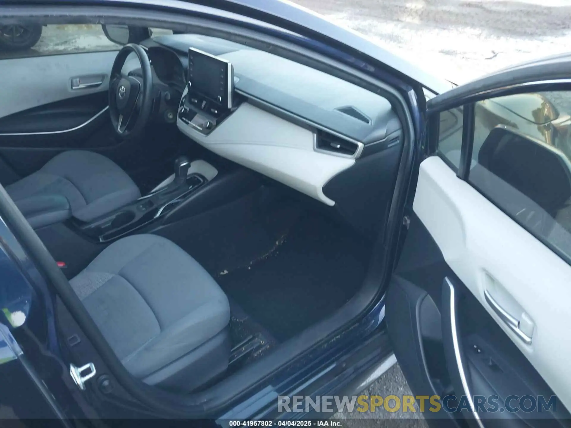 5 fotografías del automóvil dañado JTDS4RCE4LJ014300 TOYOTA COROLLA 2020