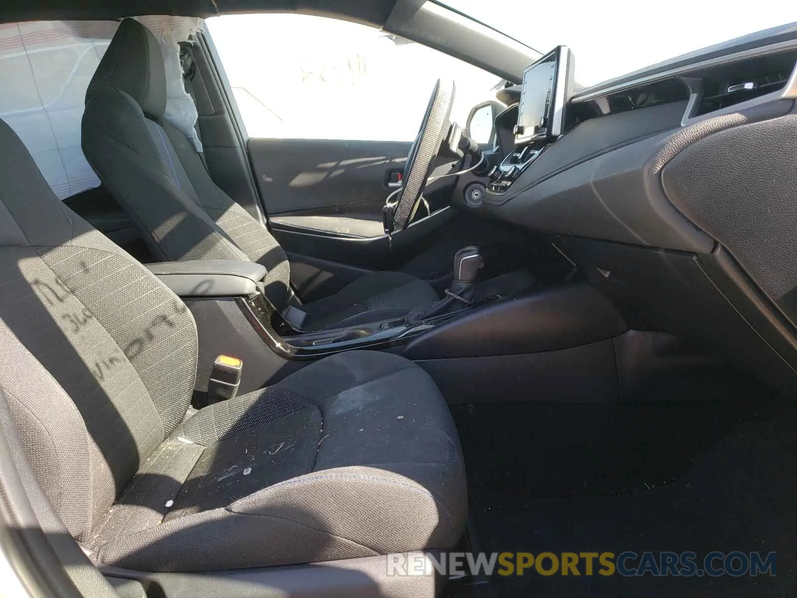 5 fotografías del automóvil dañado JTDS4RCE4LJ019660 TOYOTA COROLLA 2020