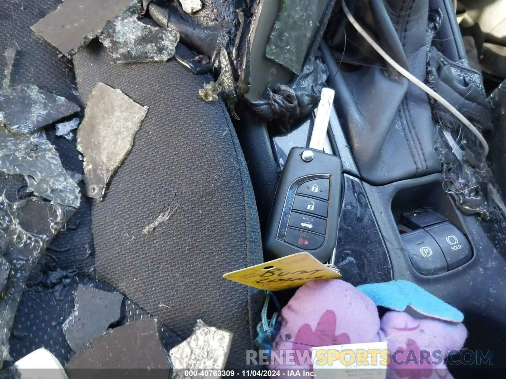 11 fotografías del automóvil dañado JTDS4RCE4LJ042128 TOYOTA COROLLA 2020