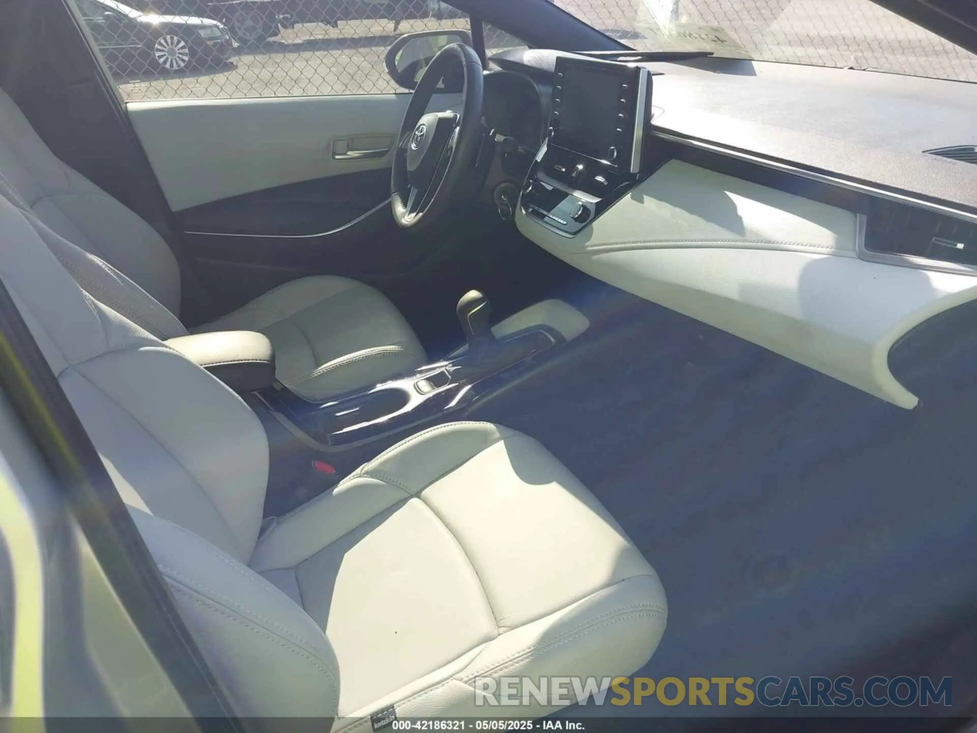 5 fotografías del automóvil dañado JTDS4RCE5LJ022101 TOYOTA COROLLA 2020