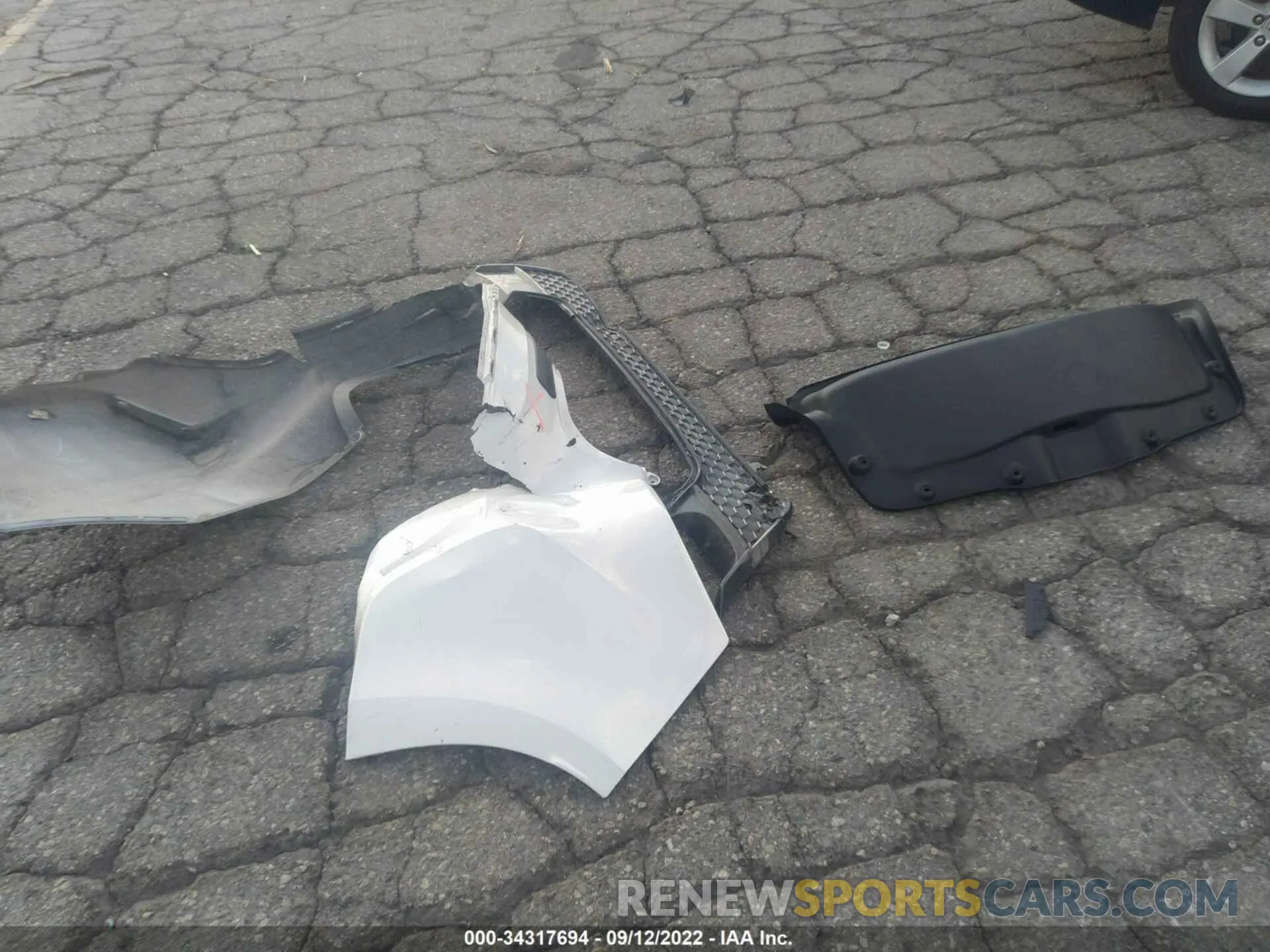 12 fotografías del automóvil dañado JTDS4RCE5LJ050092 TOYOTA COROLLA 2020