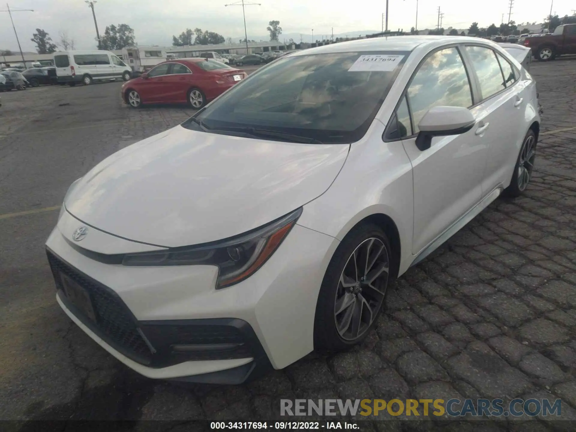 2 fotografías del automóvil dañado JTDS4RCE5LJ050092 TOYOTA COROLLA 2020