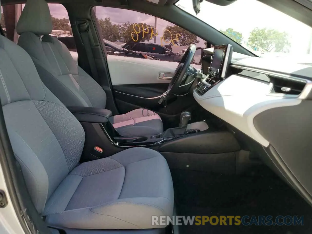 5 fotografías del automóvil dañado JTDS4RCE6LJ032491 TOYOTA COROLLA 2020