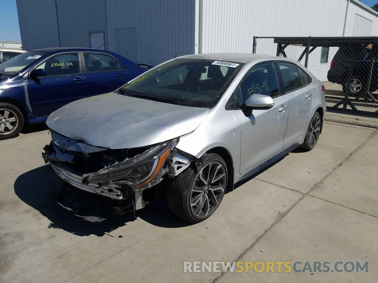 2 fotografías del automóvil dañado JTDS4RCE7LJ002433 TOYOTA COROLLA 2020