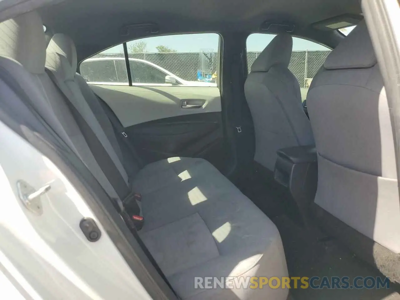10 fotografías del automóvil dañado JTDS4RCE7LJ031088 TOYOTA COROLLA 2020