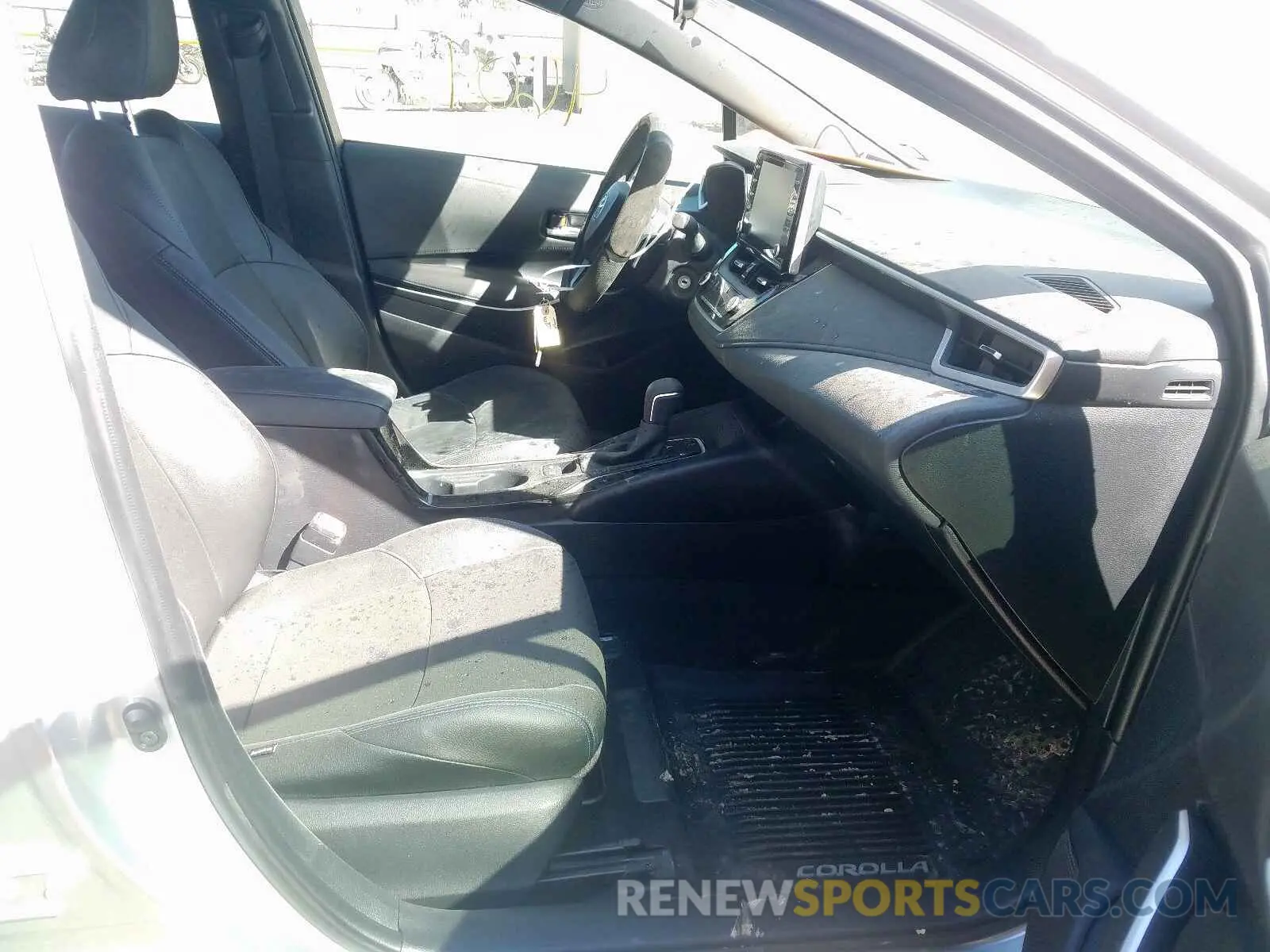 5 fotografías del automóvil dañado JTDS4RCE8LJ014915 TOYOTA COROLLA 2020