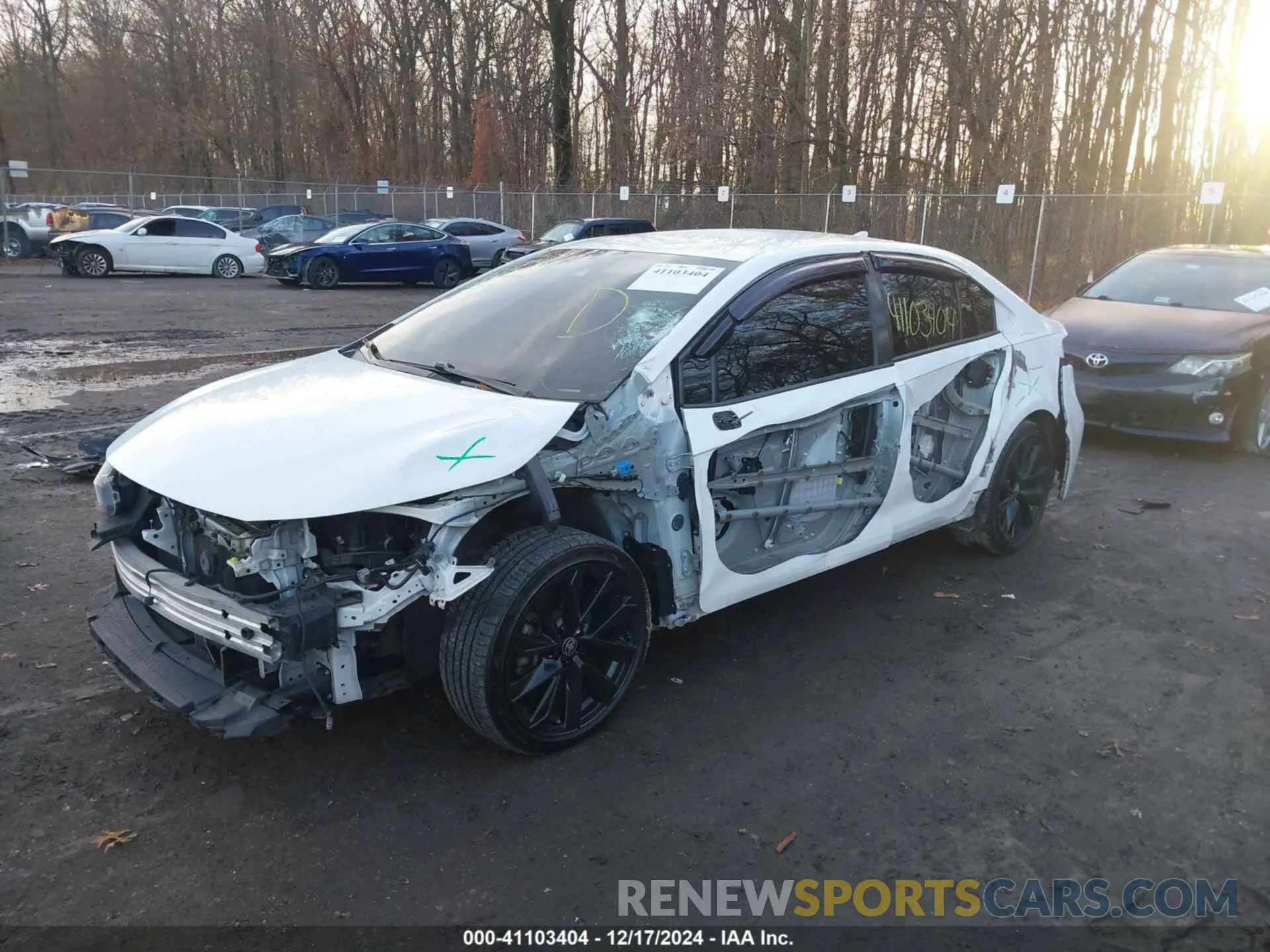 2 fotografías del automóvil dañado JTDS4RCE8LJ016597 TOYOTA COROLLA 2020