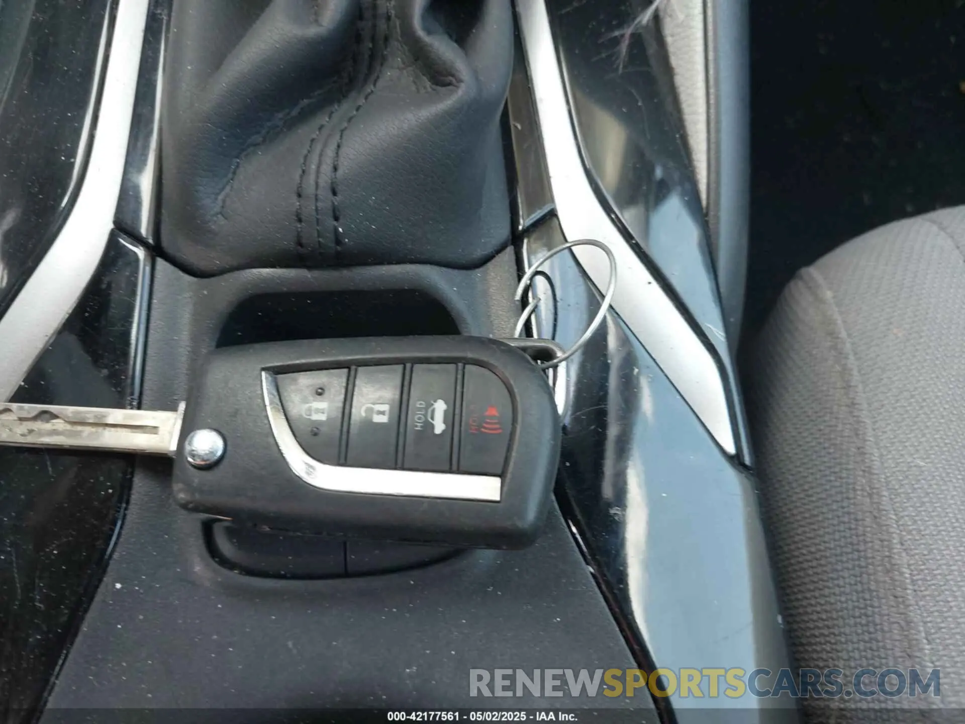 11 fotografías del automóvil dañado JTDS4RCE8LJ043752 TOYOTA COROLLA 2020