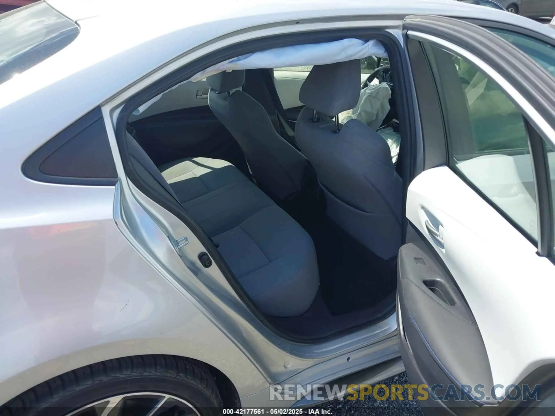 8 fotografías del automóvil dañado JTDS4RCE8LJ043752 TOYOTA COROLLA 2020