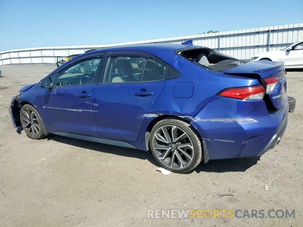 2 fotografías del automóvil dañado JTDS4RCE9LJ001168 TOYOTA COROLLA 2020