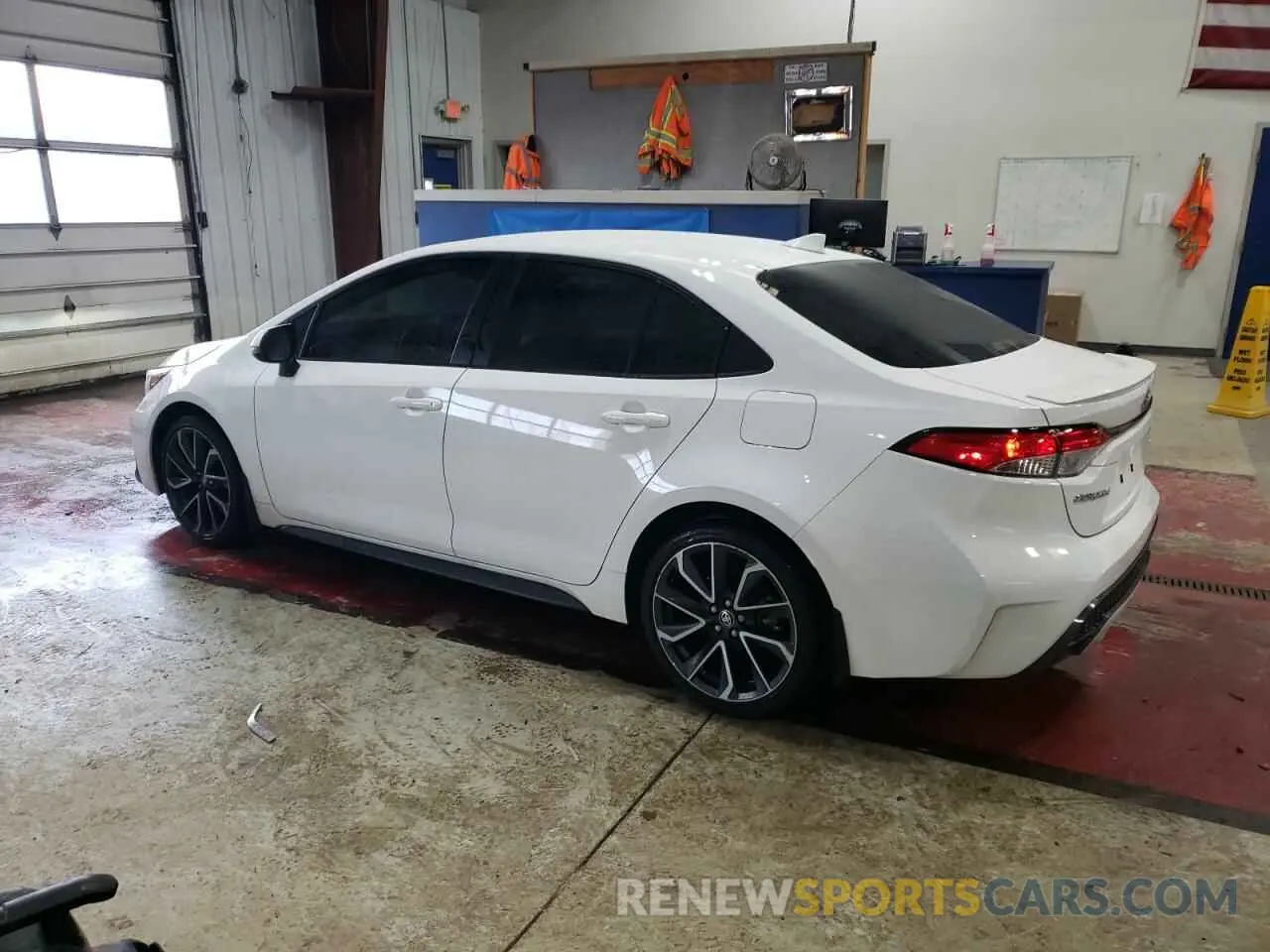 2 fotografías del automóvil dañado JTDS4RCE9LJ034414 TOYOTA COROLLA 2020