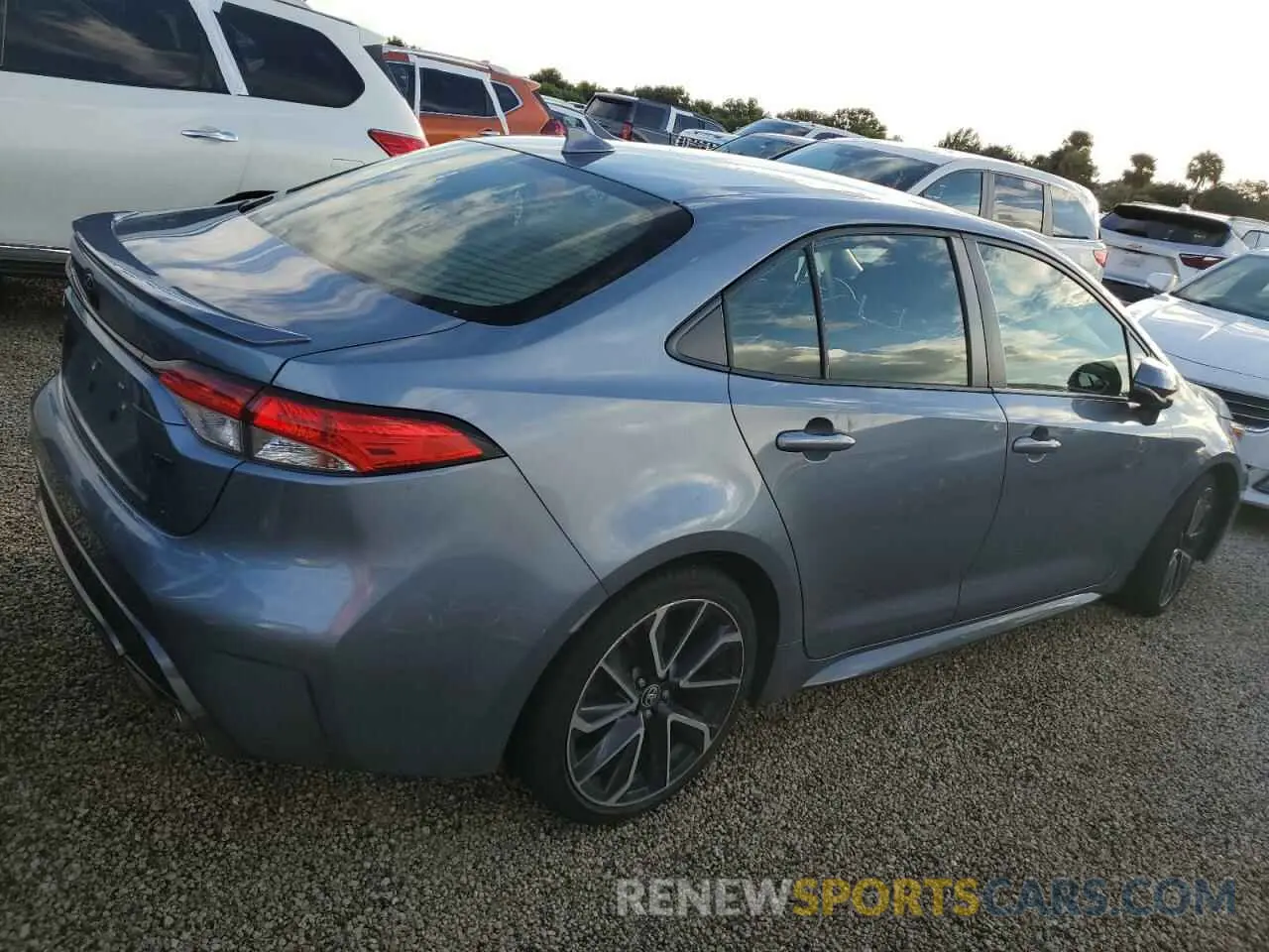 3 fotografías del automóvil dañado JTDS4RCEXLJ032039 TOYOTA COROLLA 2020