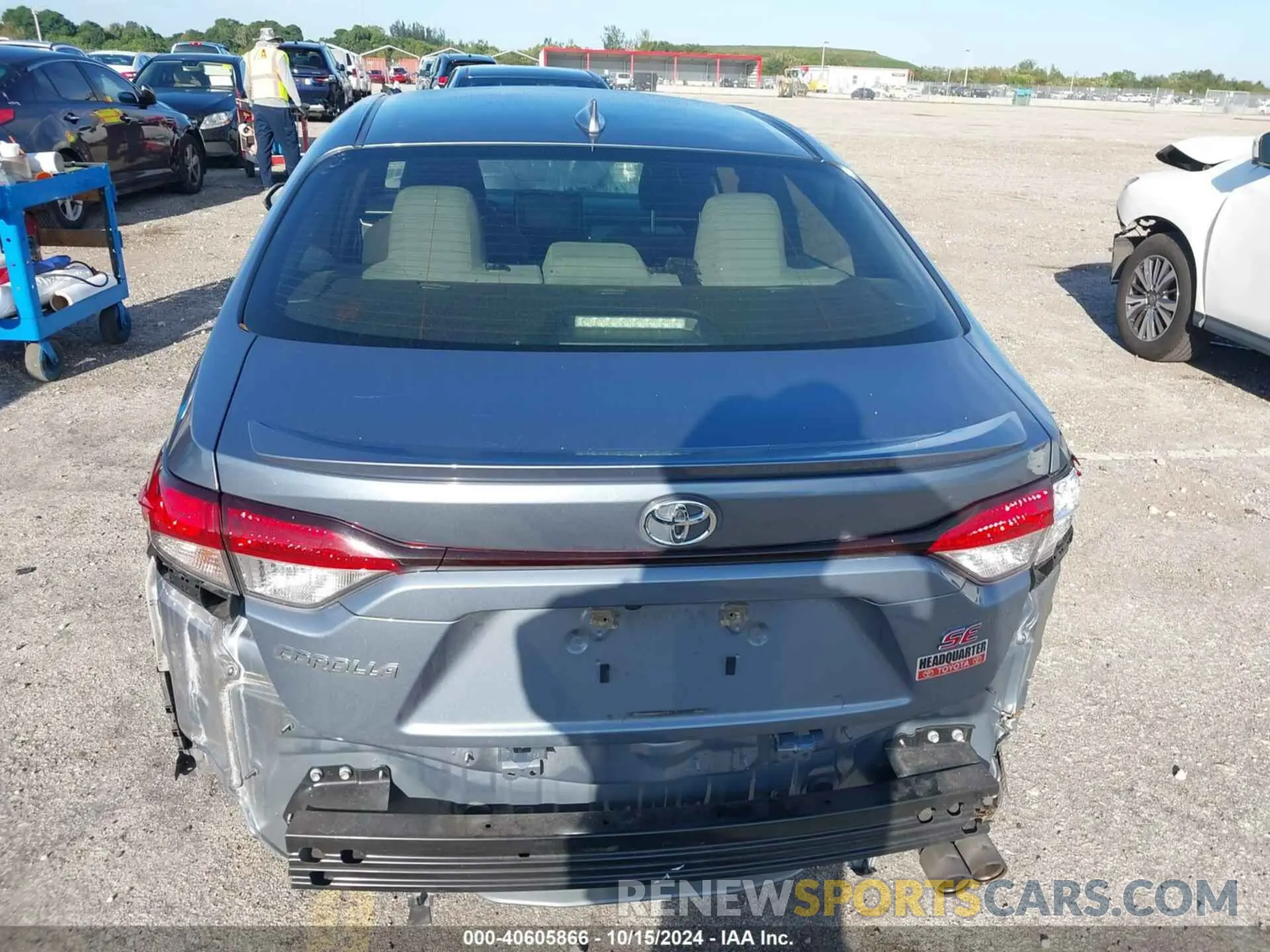 17 fotografías del automóvil dañado JTDS4RCEXLJ032882 TOYOTA COROLLA 2020