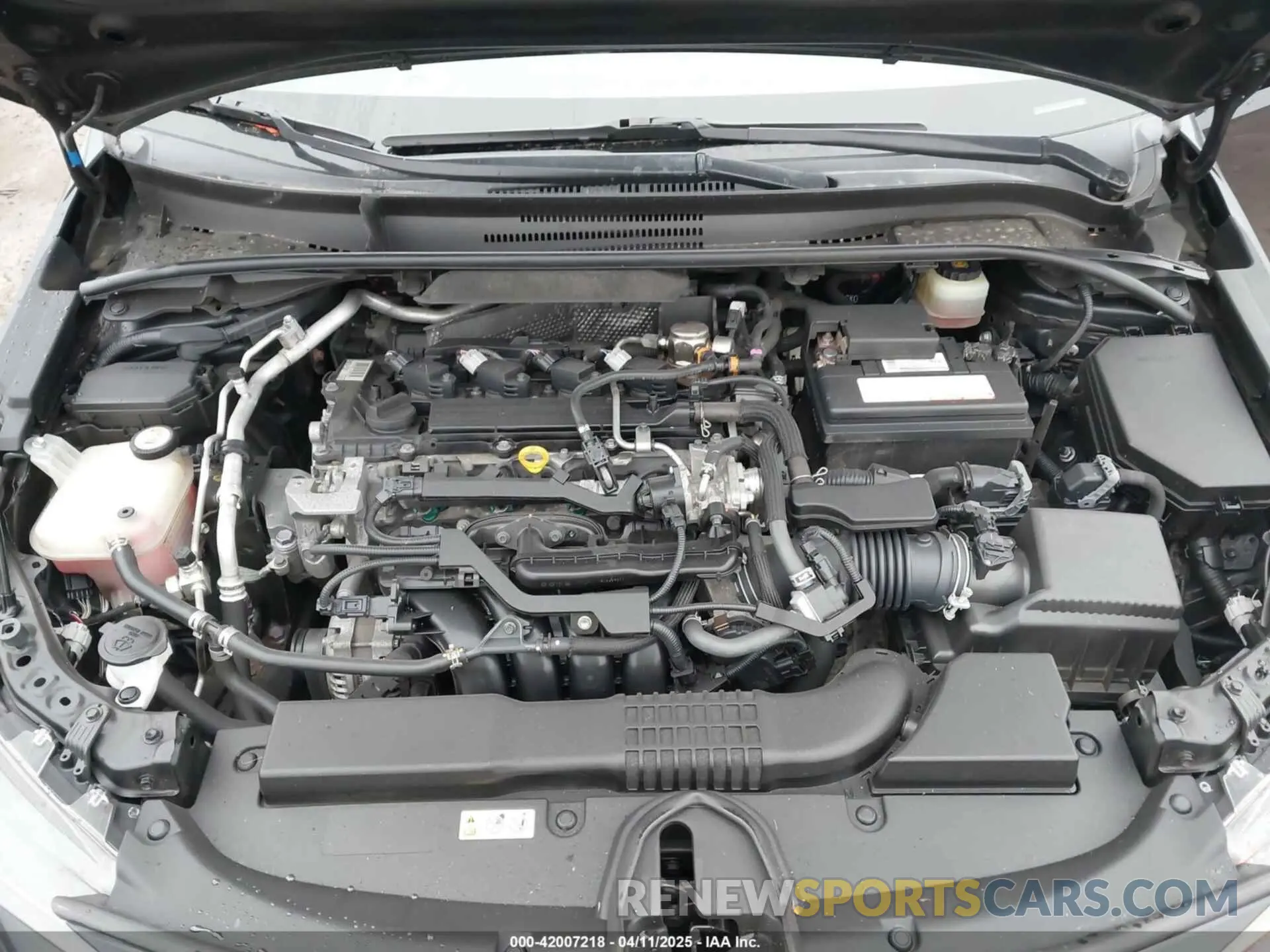 10 fotografías del automóvil dañado JTDT4RCE1LJ036632 TOYOTA COROLLA 2020