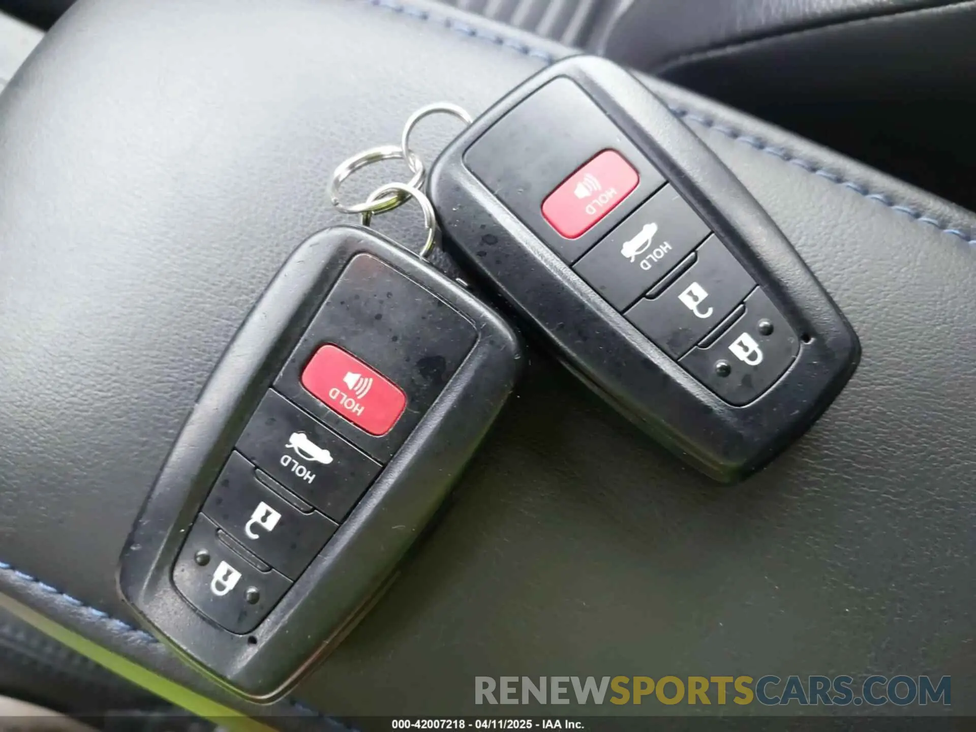 11 fotografías del automóvil dañado JTDT4RCE1LJ036632 TOYOTA COROLLA 2020