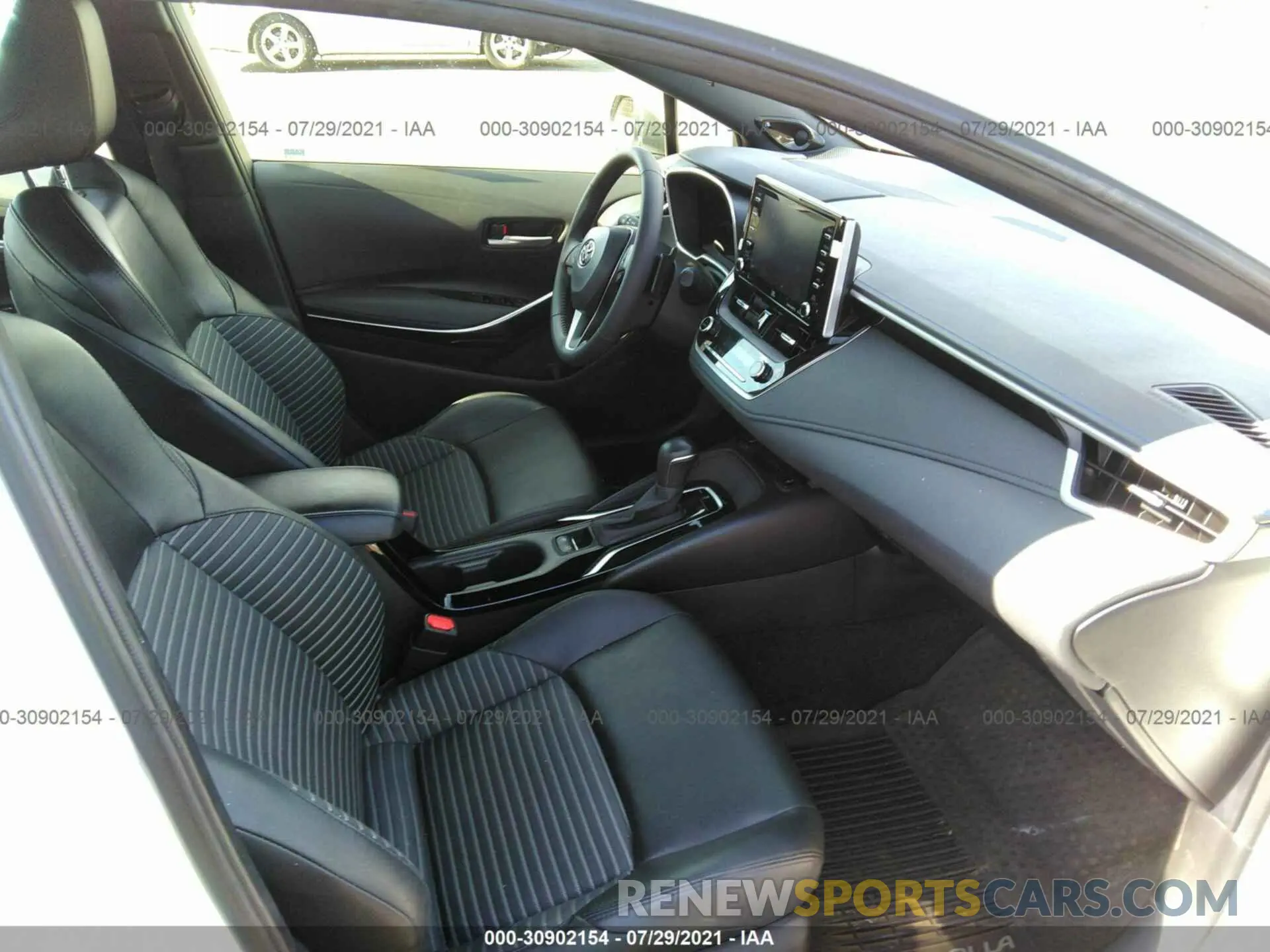 5 fotografías del automóvil dañado JTDT4RCE1LJ051583 TOYOTA COROLLA 2020