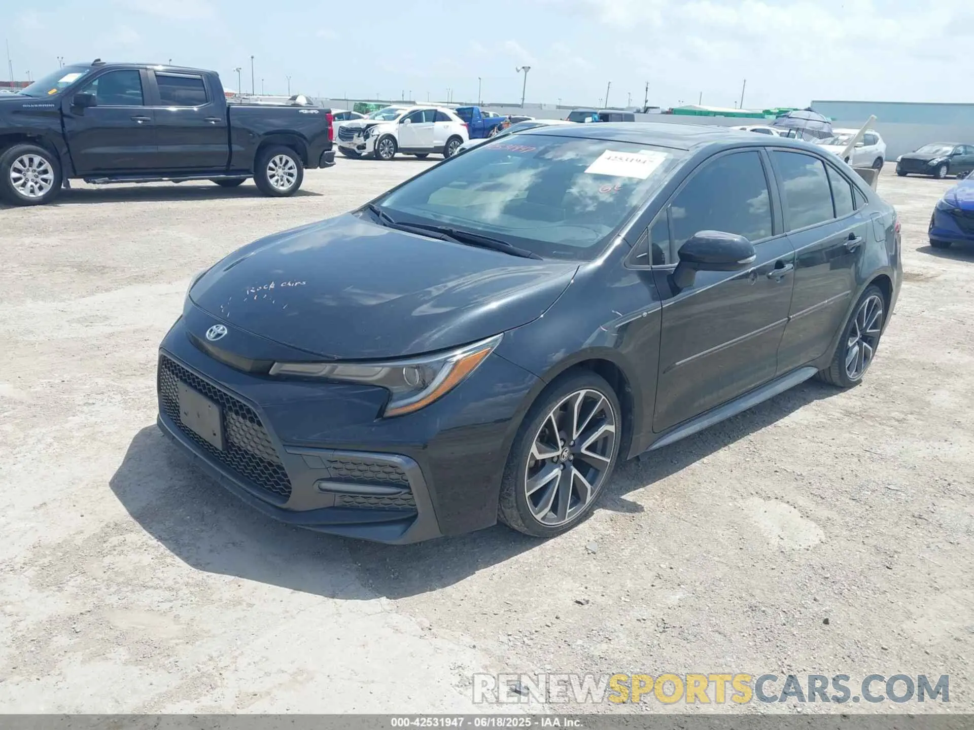 2 fotografías del automóvil dañado JTDT4RCE3LJ003227 TOYOTA COROLLA 2020